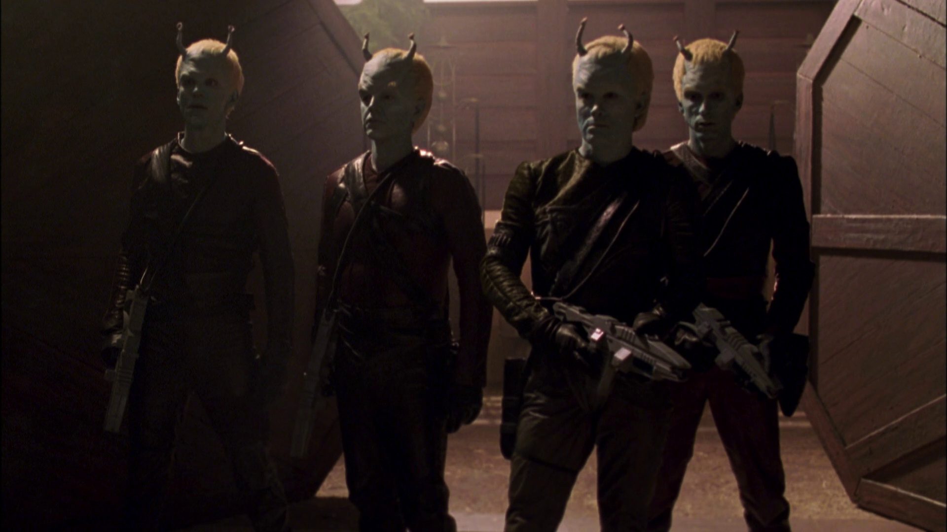 extant_StarTrek_ENT_1x07-TheAndorianIncident_0052.jpg