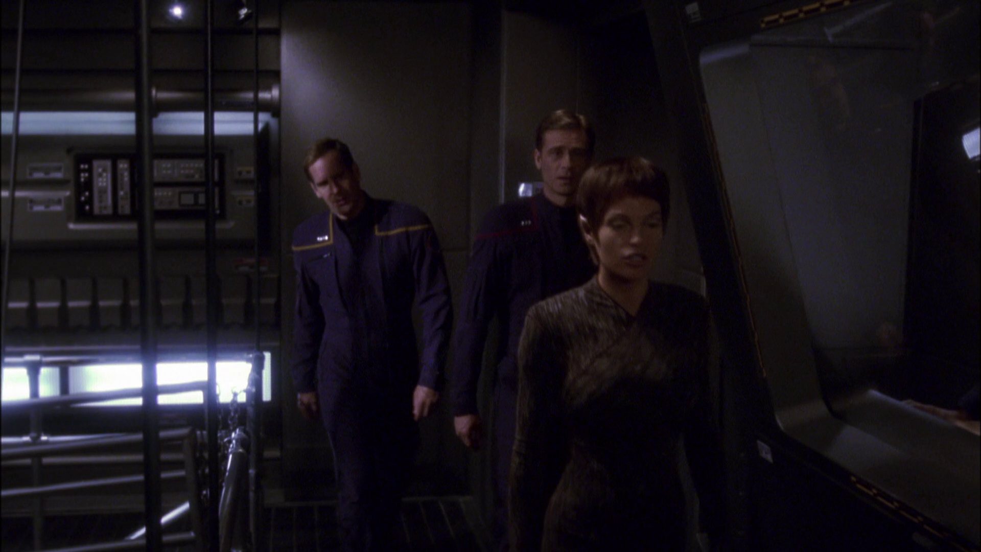 extant_StarTrek_ENT_1x07-TheAndorianIncident_0509.jpg