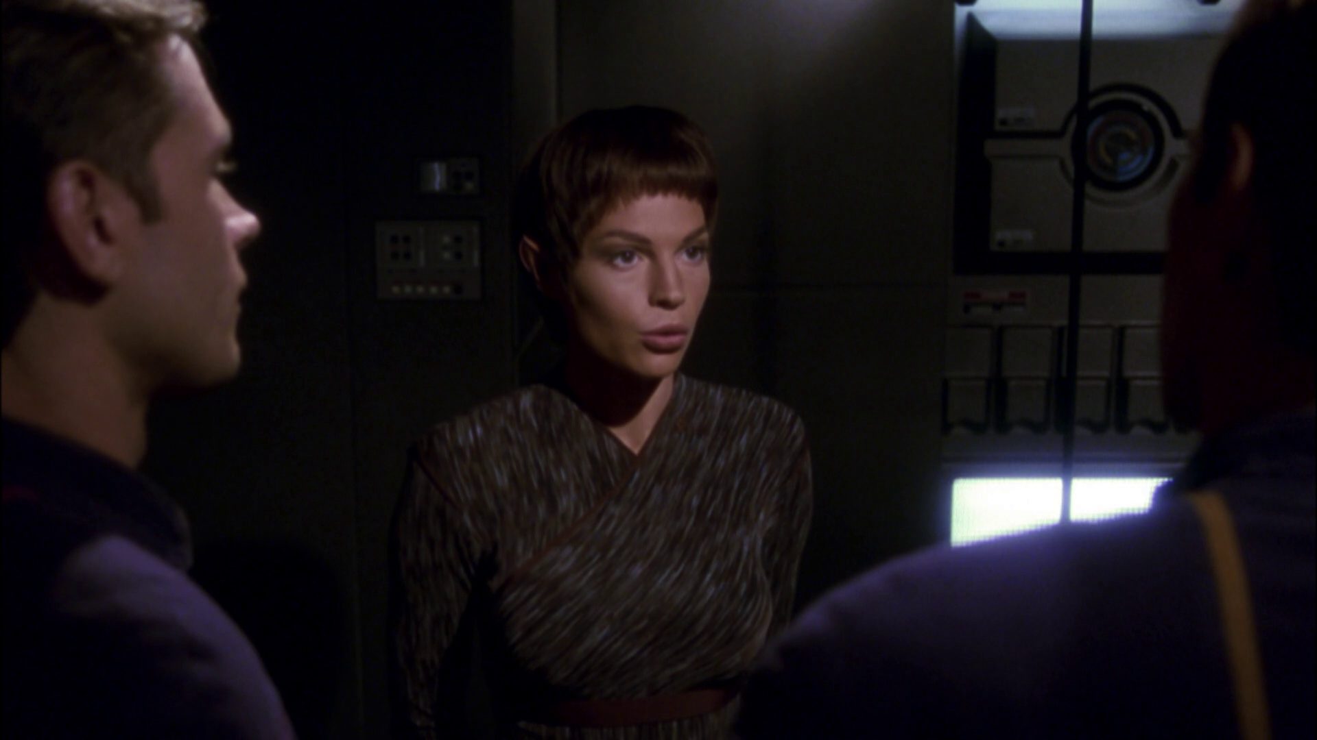 extant_StarTrek_ENT_1x07-TheAndorianIncident_0554.jpg