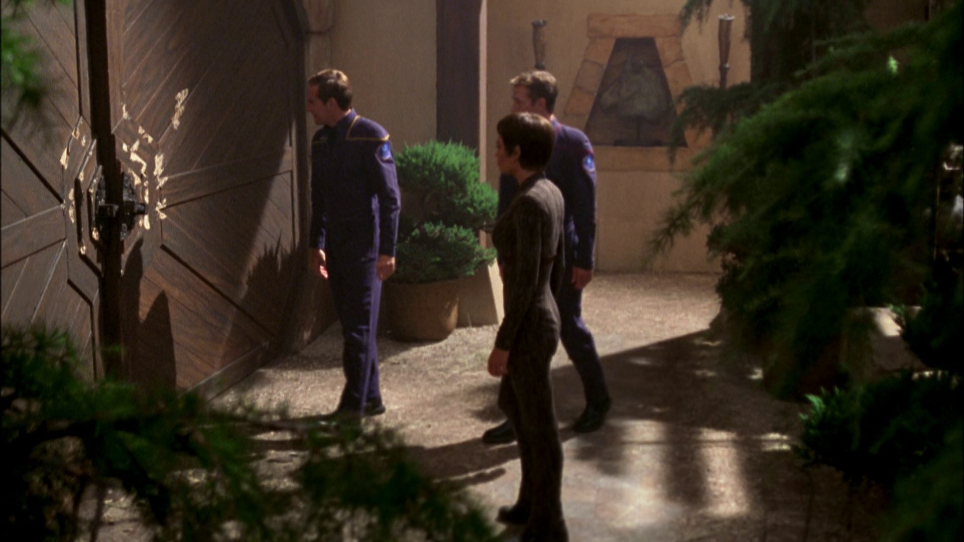 extant_StarTrek_ENT_1x07-TheAndorianIncident_0615.jpg