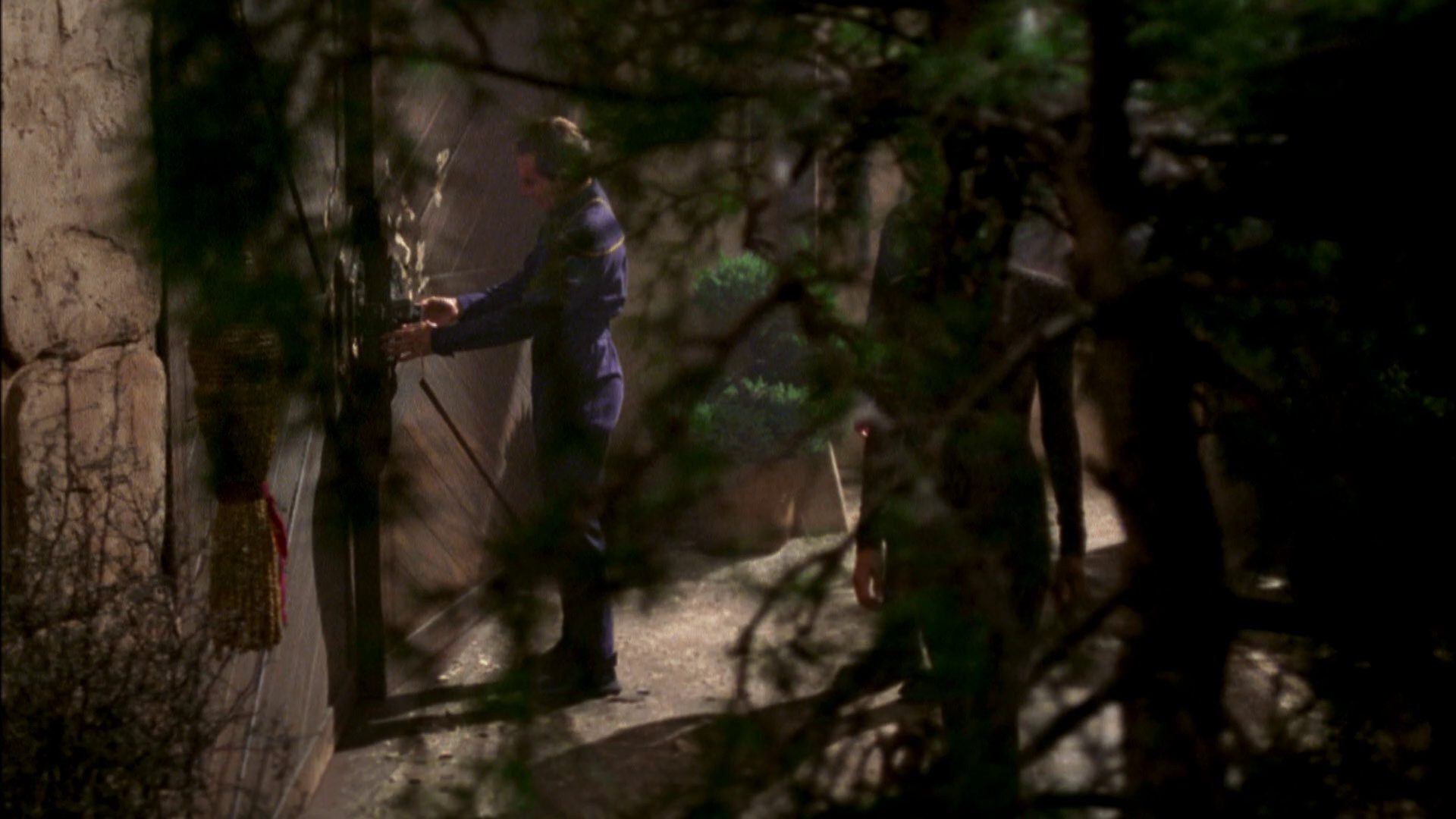 extant_StarTrek_ENT_1x07-TheAndorianIncident_0622.jpg