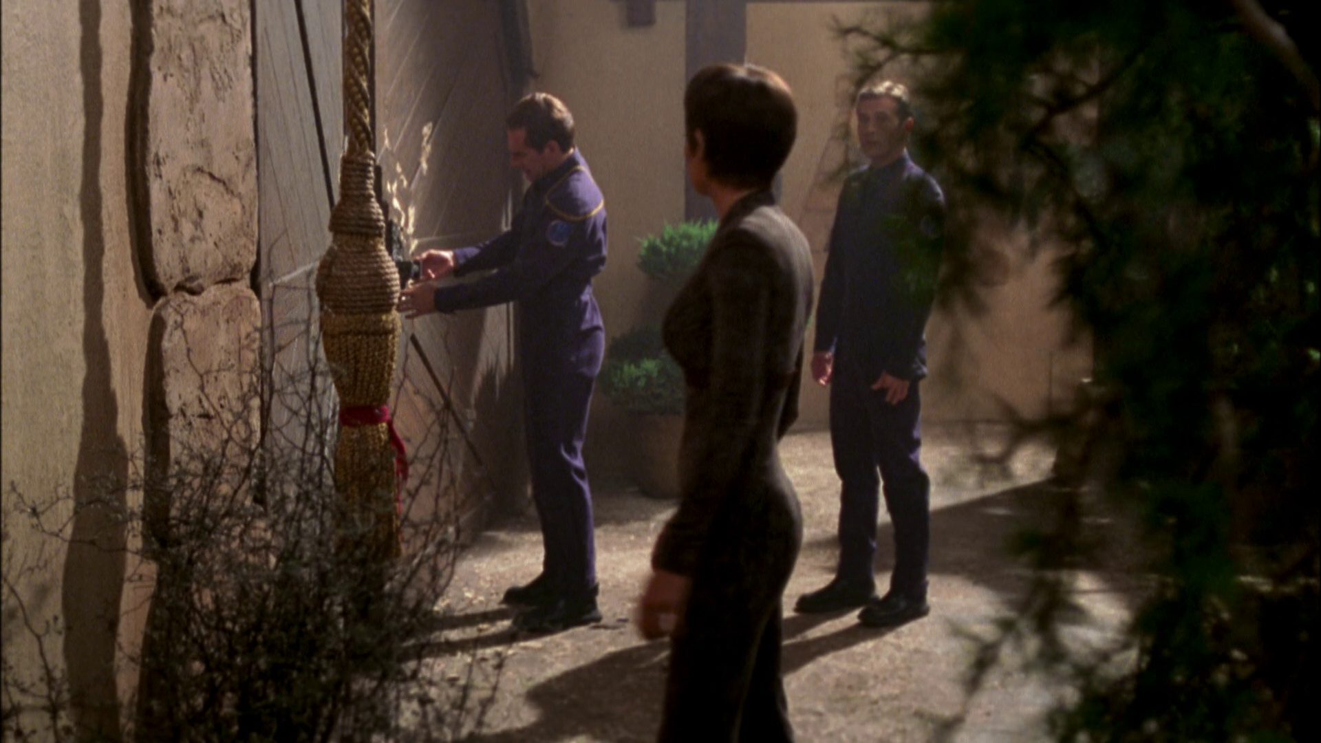 extant_StarTrek_ENT_1x07-TheAndorianIncident_0624.jpg