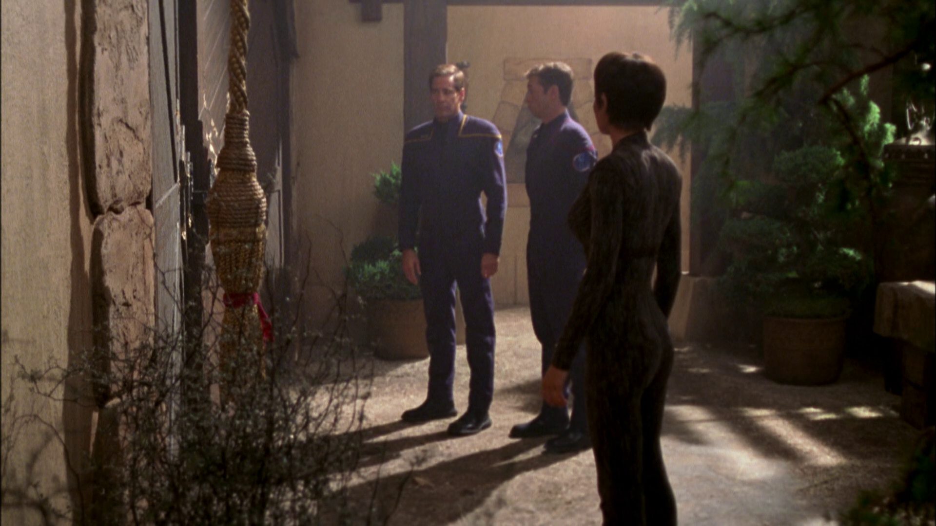 extant_StarTrek_ENT_1x07-TheAndorianIncident_0641.jpg