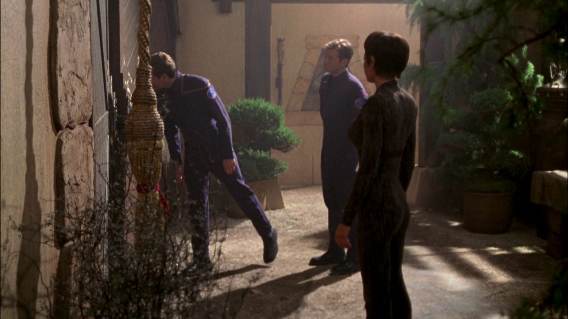 extant_StarTrek_ENT_1x07-TheAndorianIncident_0644.jpg