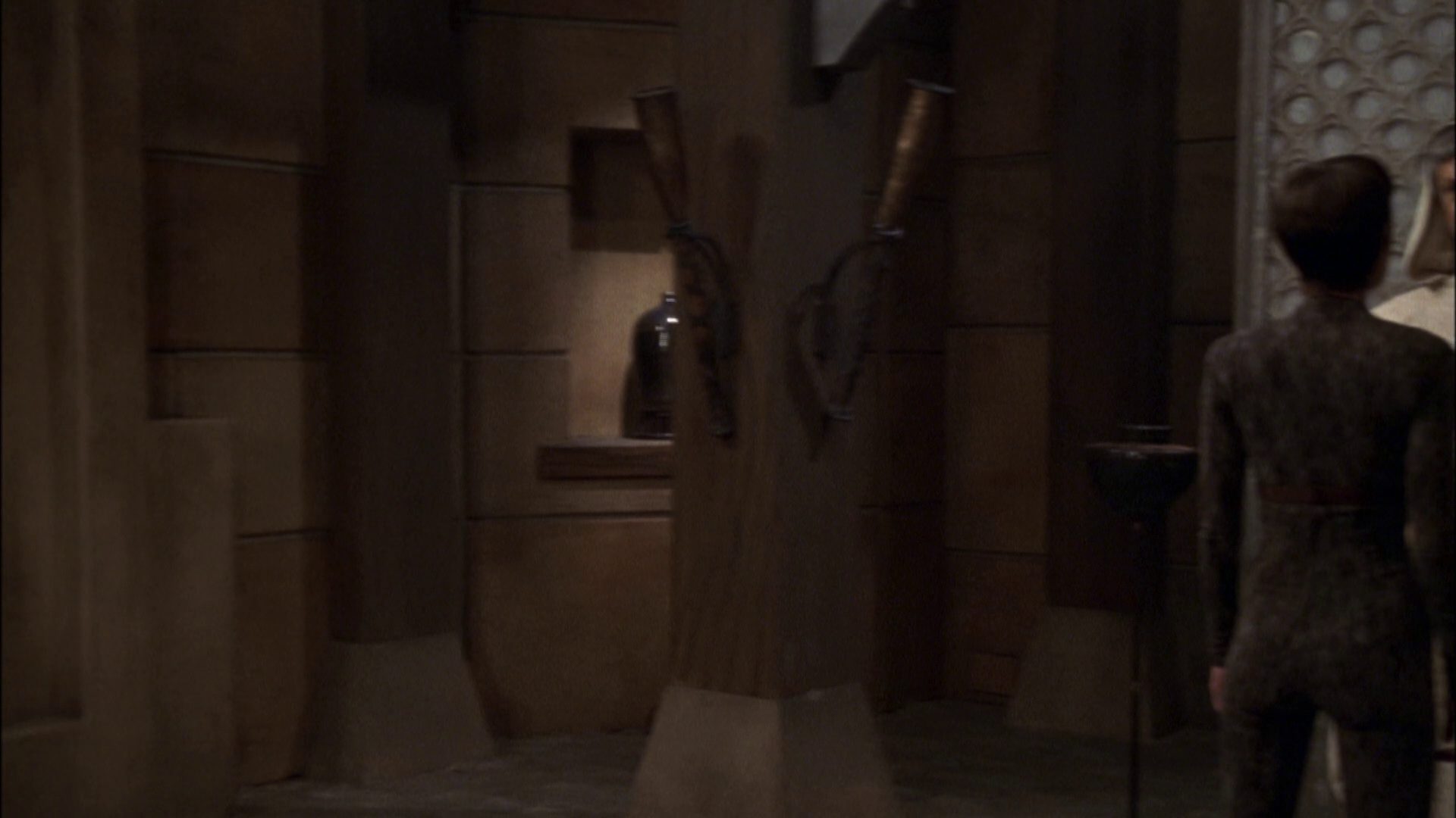 extant_StarTrek_ENT_1x07-TheAndorianIncident_0699.jpg