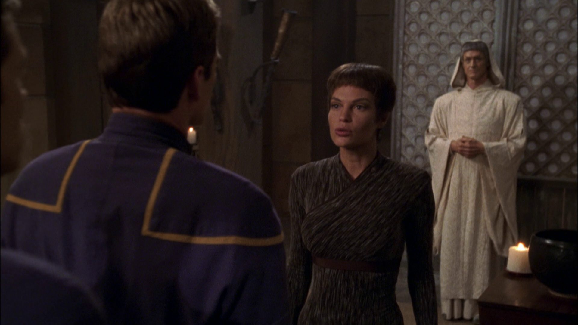 extant_StarTrek_ENT_1x07-TheAndorianIncident_0711.jpg