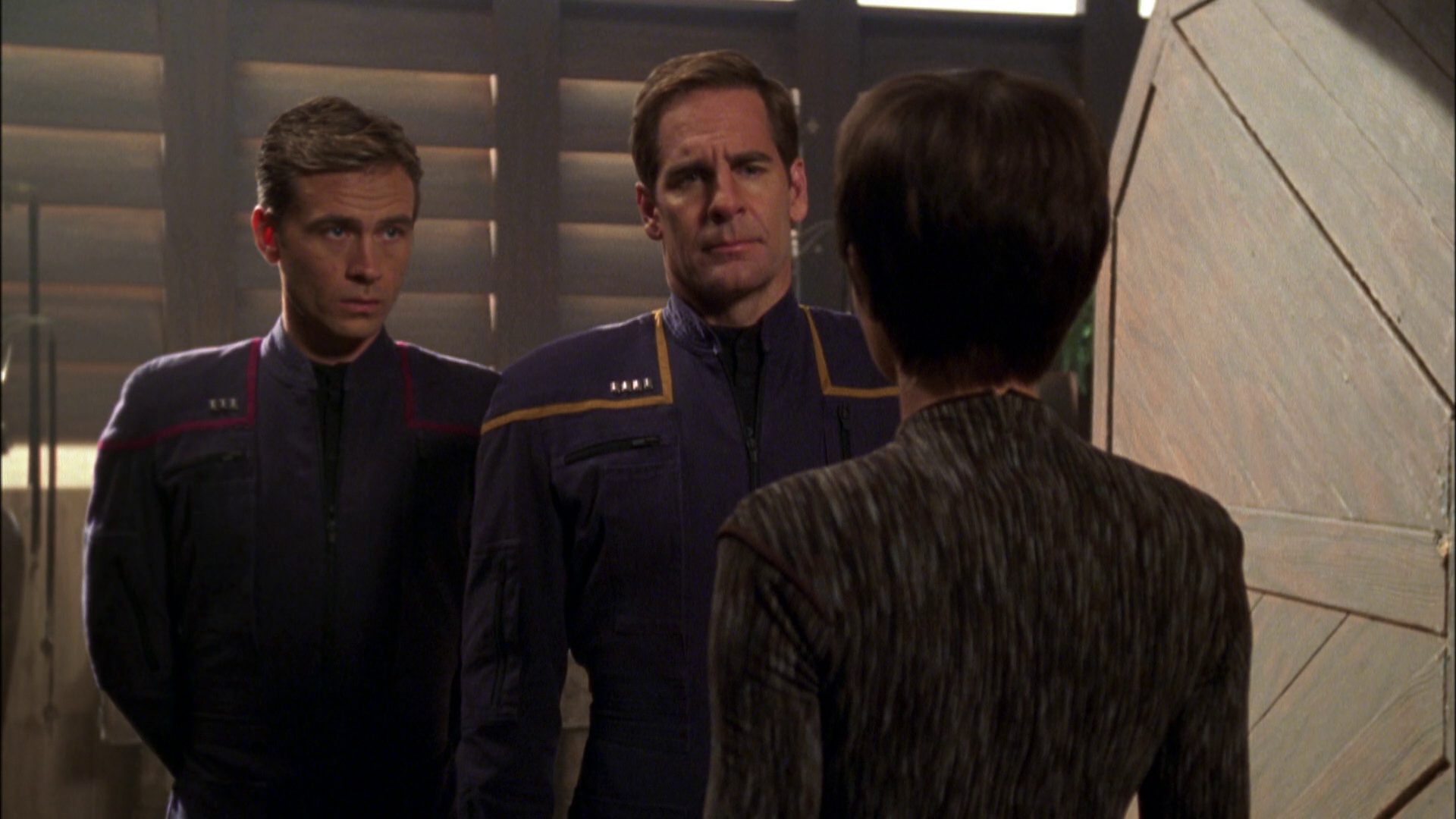 extant_StarTrek_ENT_1x07-TheAndorianIncident_0714.jpg