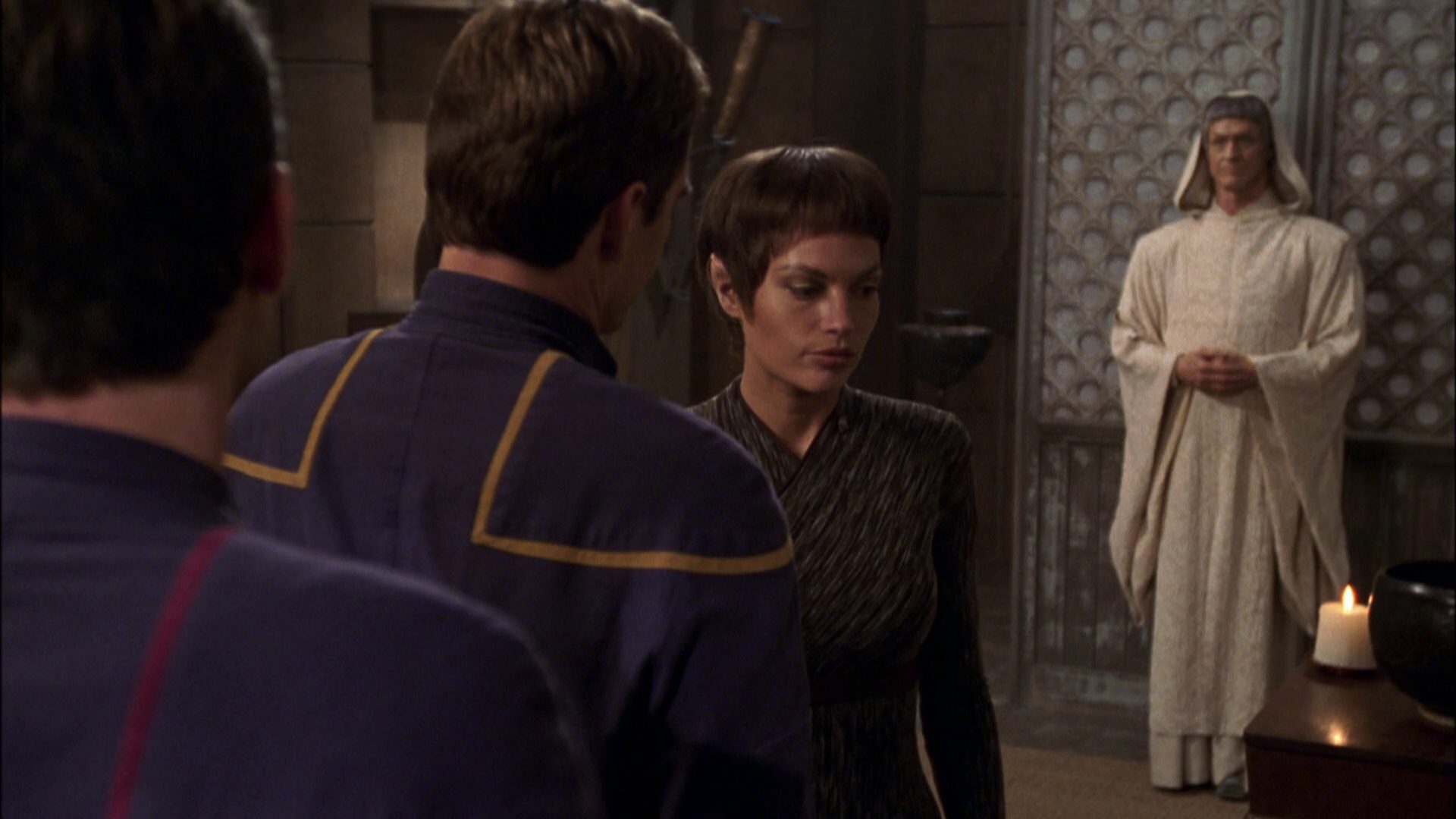 extant_StarTrek_ENT_1x07-TheAndorianIncident_0722.jpg