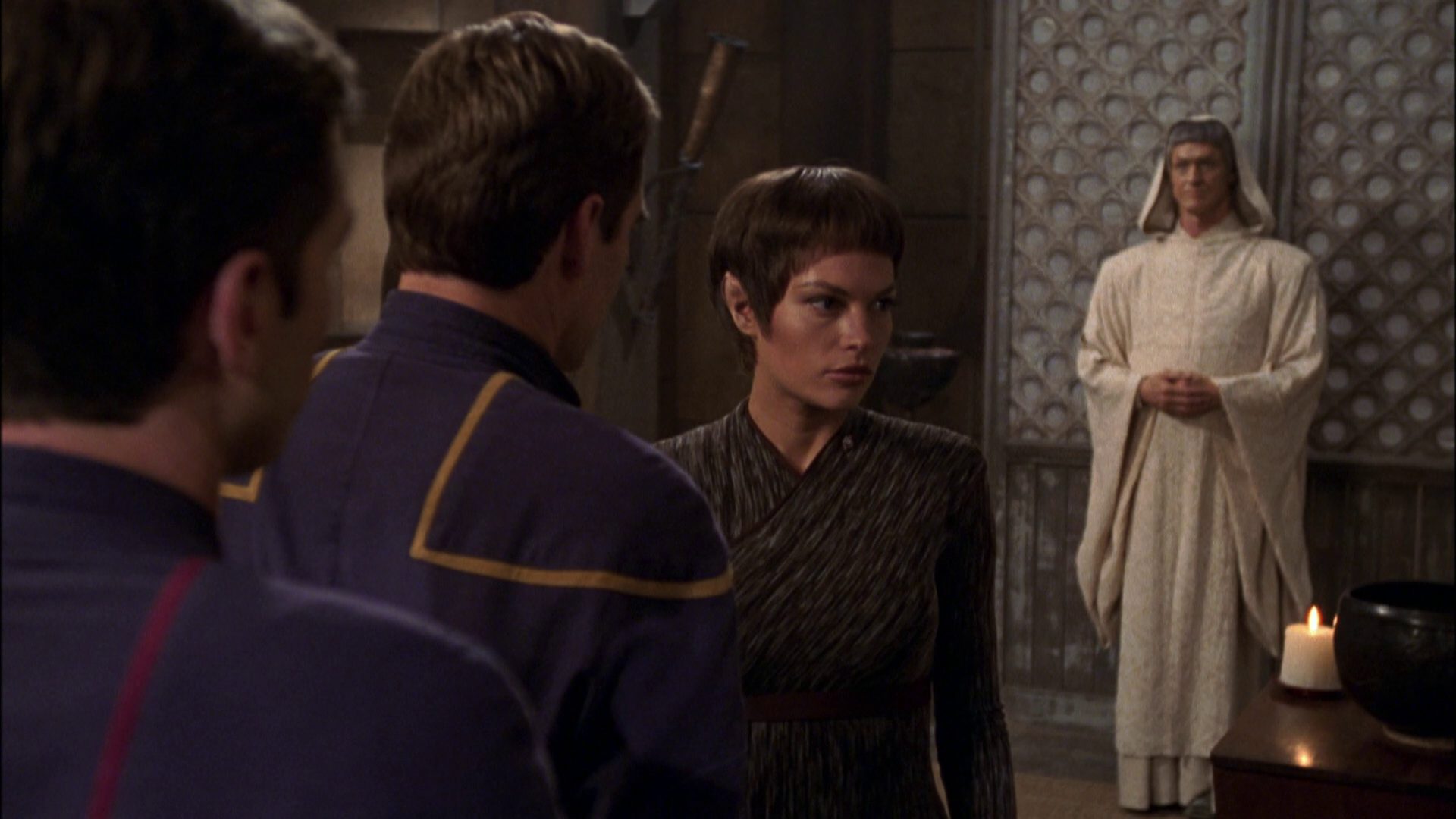 extant_StarTrek_ENT_1x07-TheAndorianIncident_0730.jpg