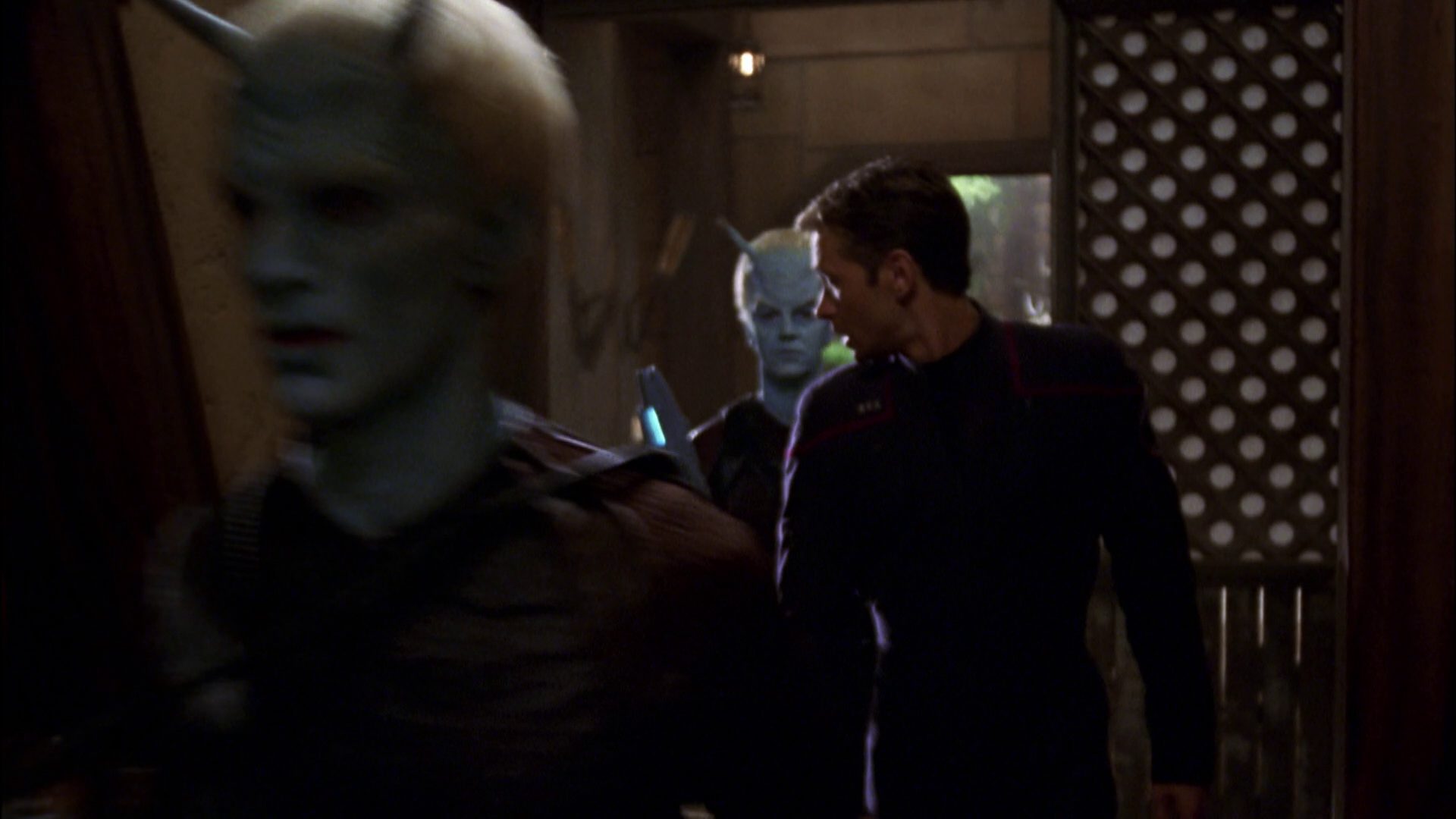 extant_StarTrek_ENT_1x07-TheAndorianIncident_1002.jpg