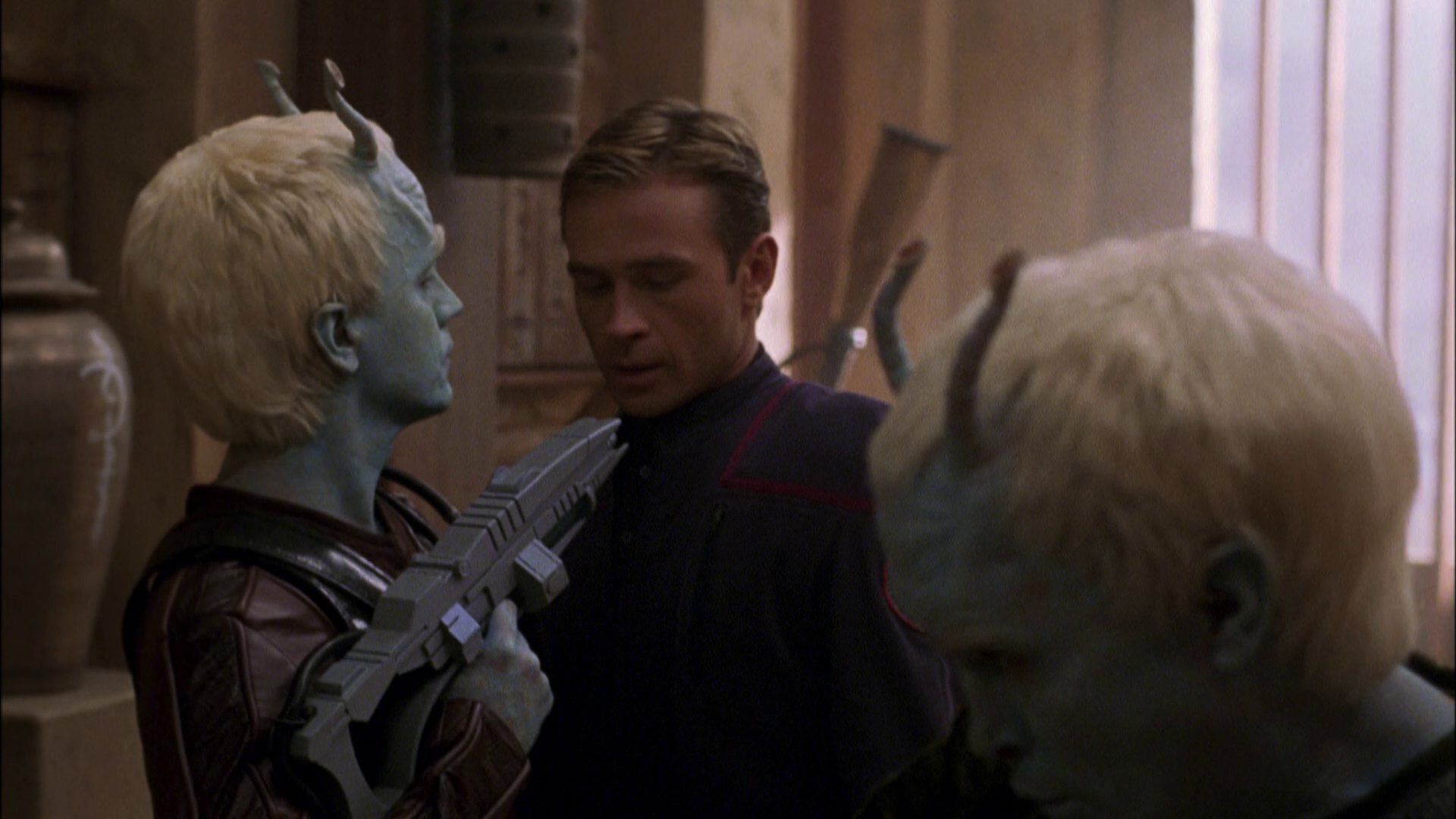 extant_StarTrek_ENT_1x07-TheAndorianIncident_1108.jpg