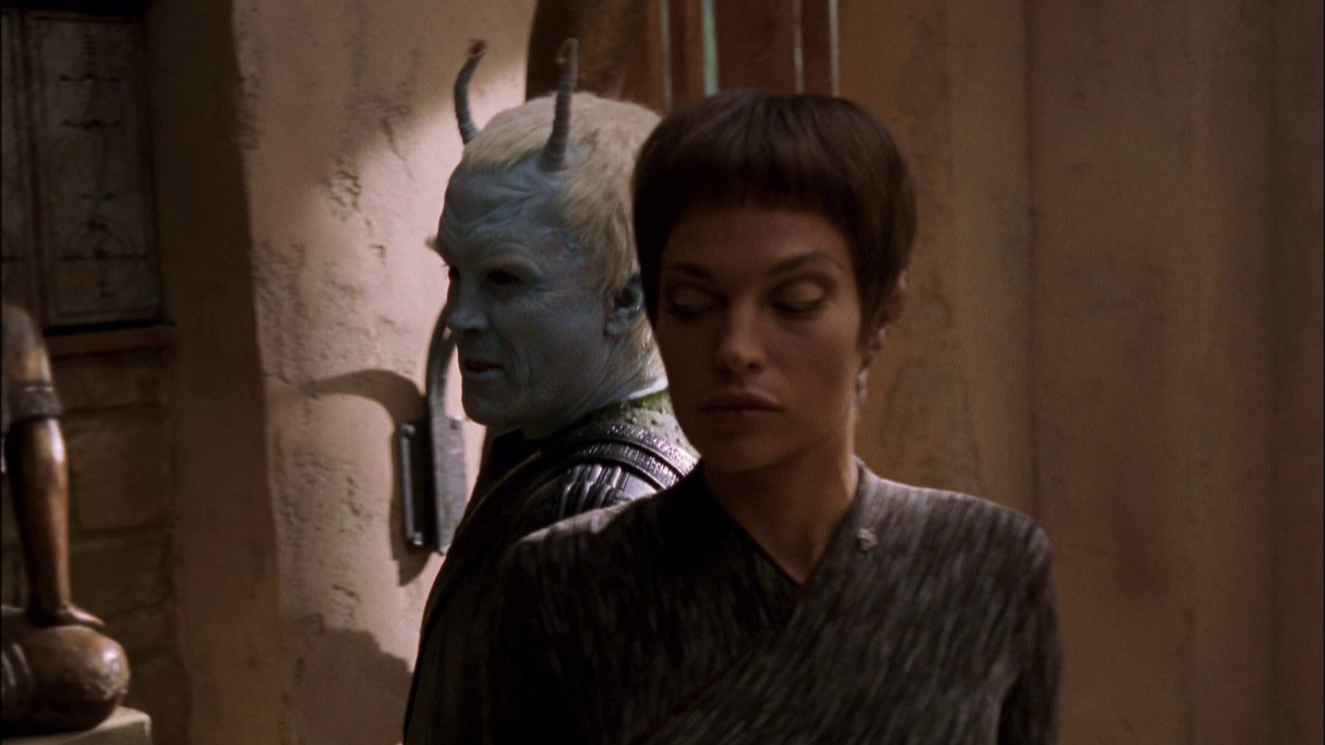 extant_StarTrek_ENT_1x07-TheAndorianIncident_1132.jpg