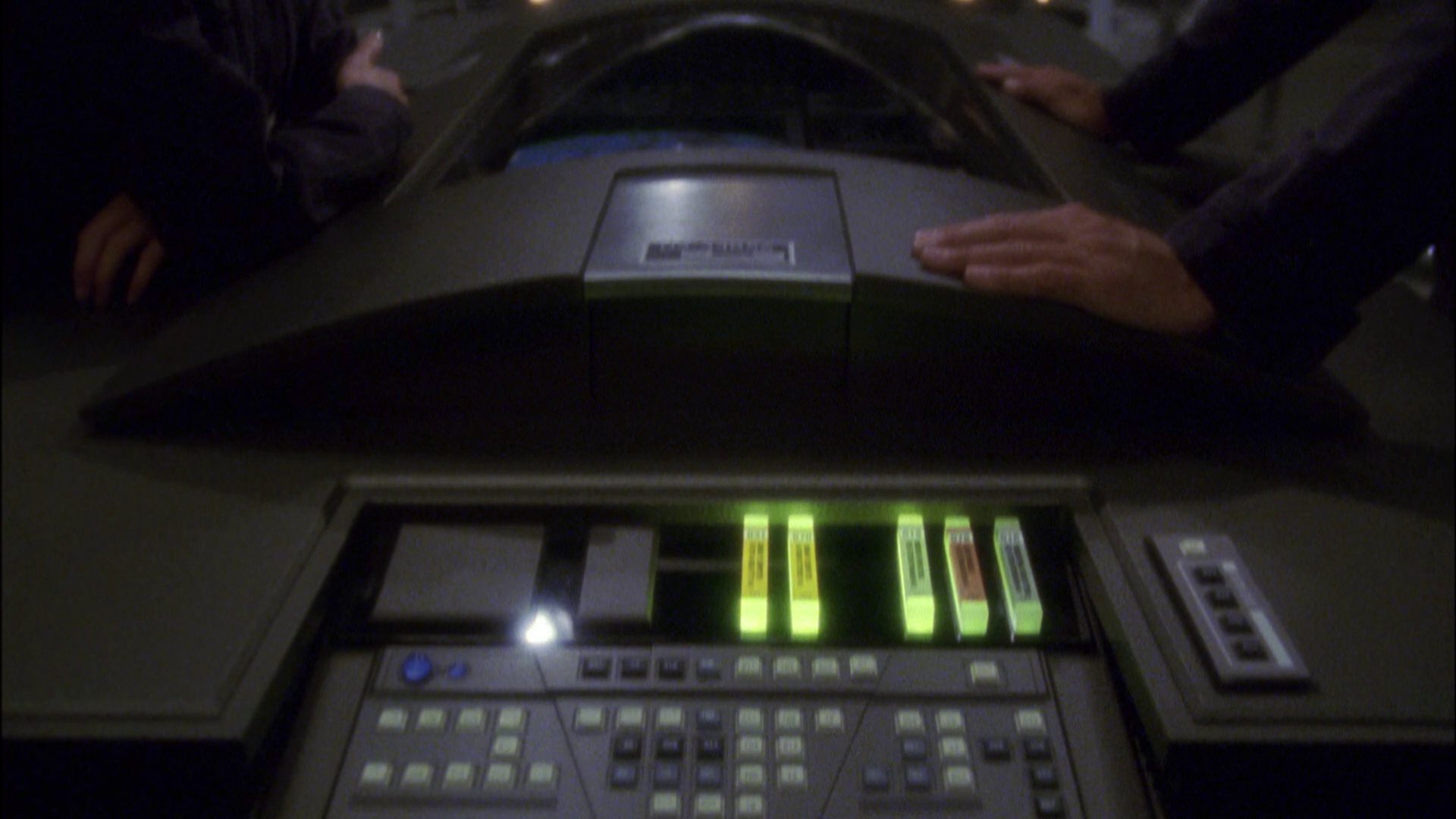 extant_StarTrek_ENT_1x07-TheAndorianIncident_1308.jpg