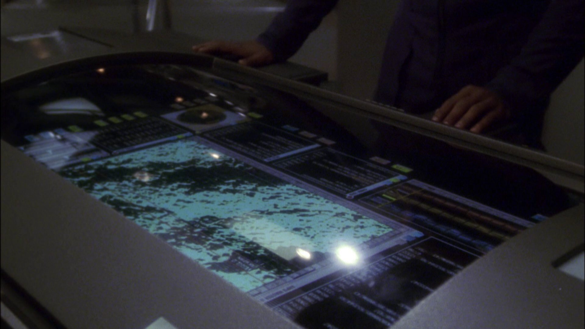 extant_StarTrek_ENT_1x07-TheAndorianIncident_1330.jpg