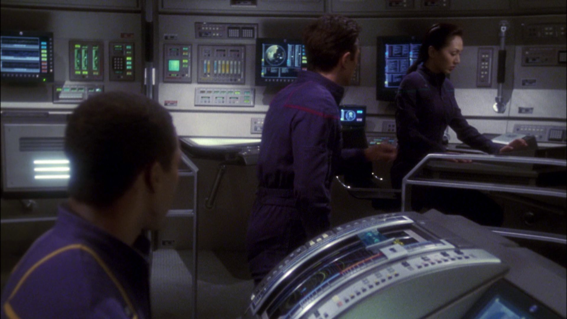 extant_StarTrek_ENT_1x07-TheAndorianIncident_1528.jpg