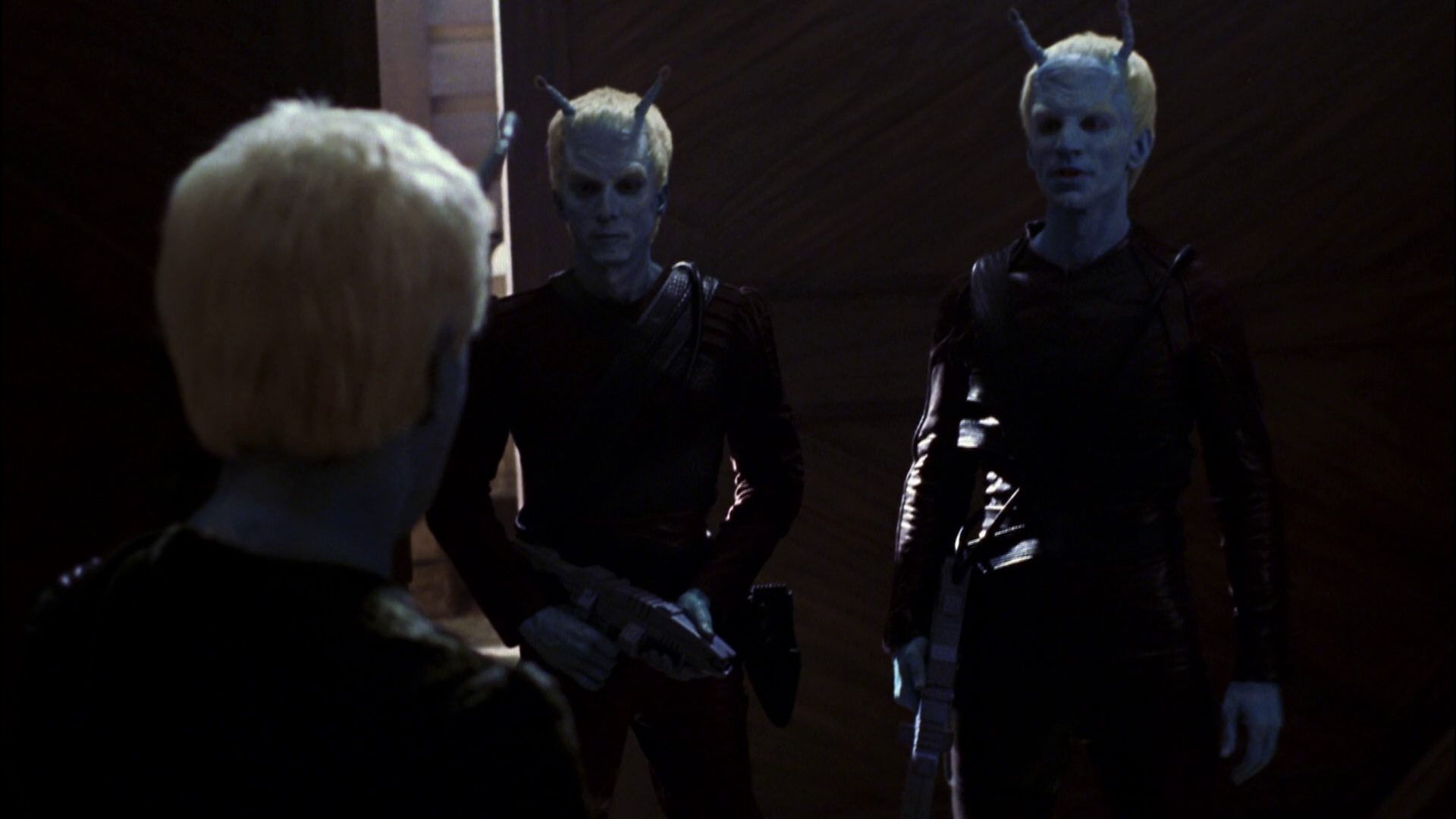 extant_StarTrek_ENT_1x07-TheAndorianIncident_1573.jpg
