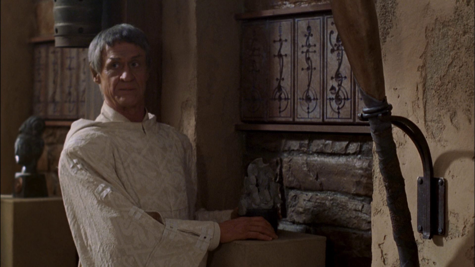 extant_StarTrek_ENT_1x07-TheAndorianIncident_1850.jpg