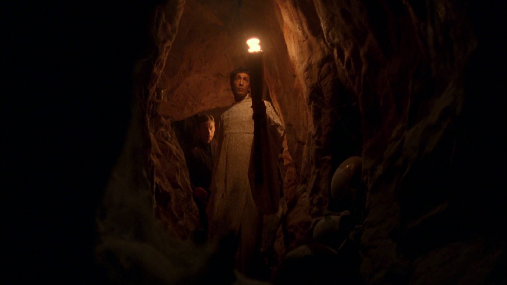 extant_StarTrek_ENT_1x07-TheAndorianIncident_1915.jpg