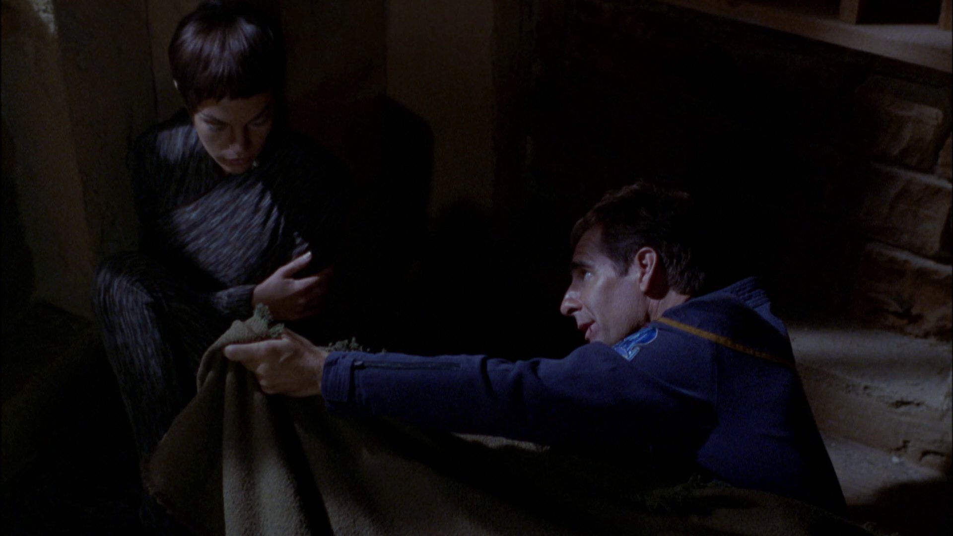 extant_StarTrek_ENT_1x07-TheAndorianIncident_2240.jpg