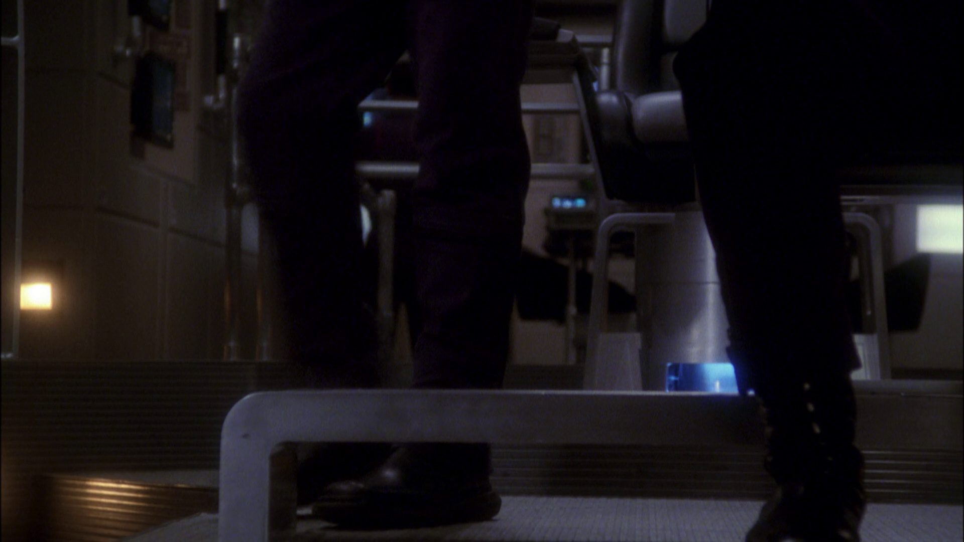 extant_StarTrek_ENT_1x07-TheAndorianIncident_2405.jpg