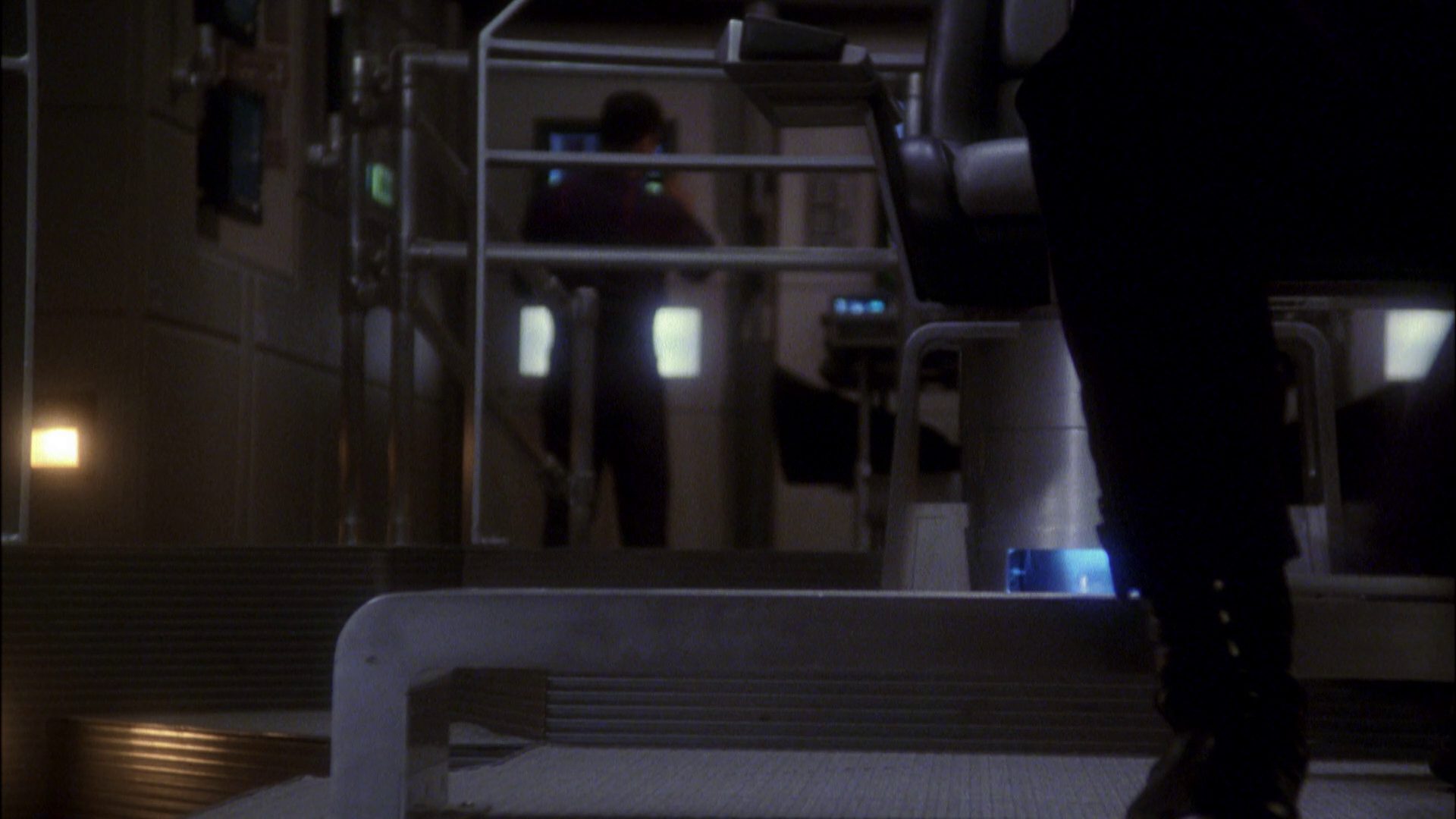 extant_StarTrek_ENT_1x07-TheAndorianIncident_2408.jpg