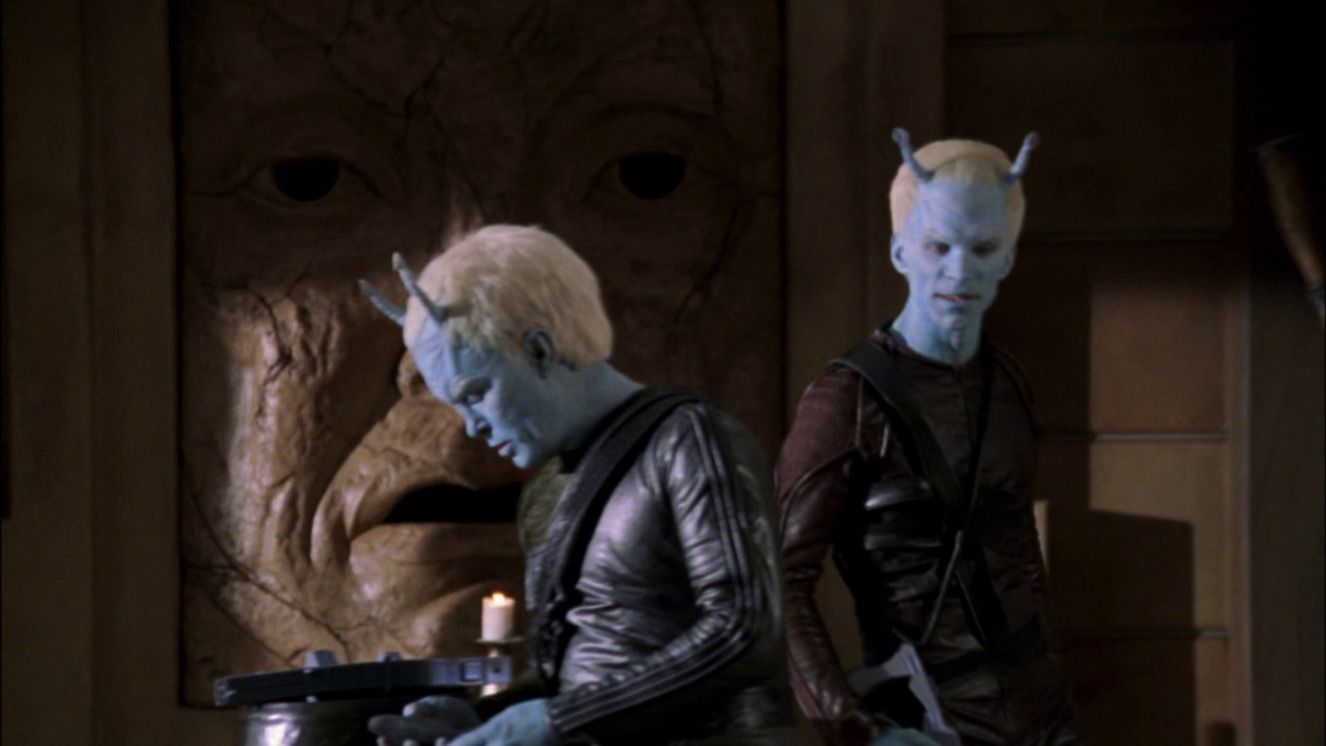 extant_StarTrek_ENT_1x07-TheAndorianIncident_2557.jpg