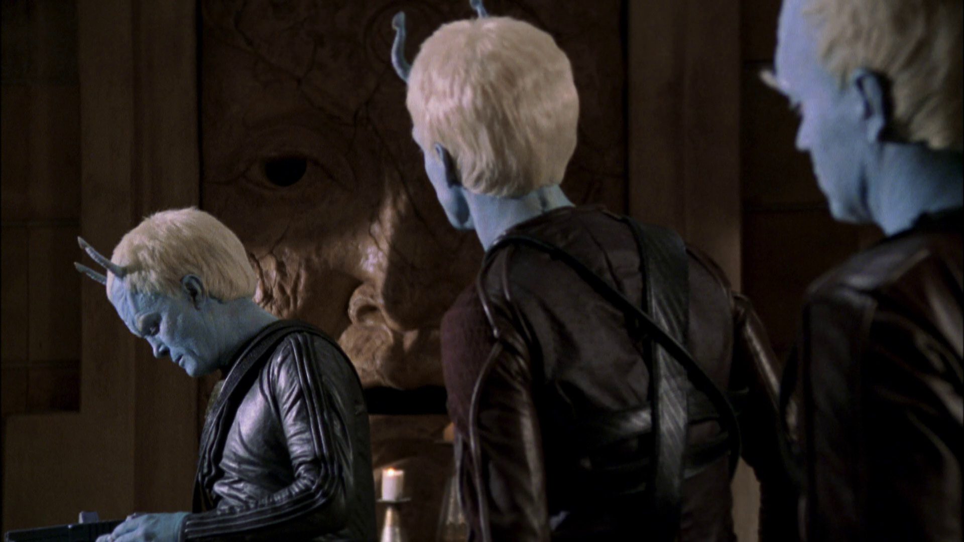 extant_StarTrek_ENT_1x07-TheAndorianIncident_2562.jpg