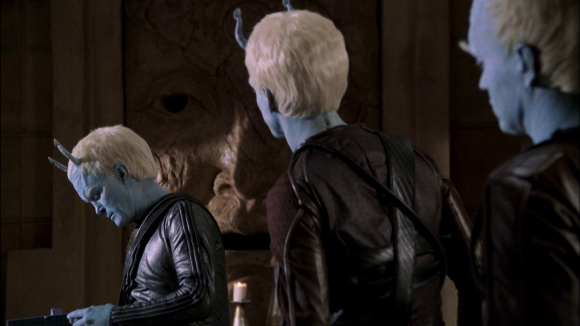 extant_StarTrek_ENT_1x07-TheAndorianIncident_2563.jpg