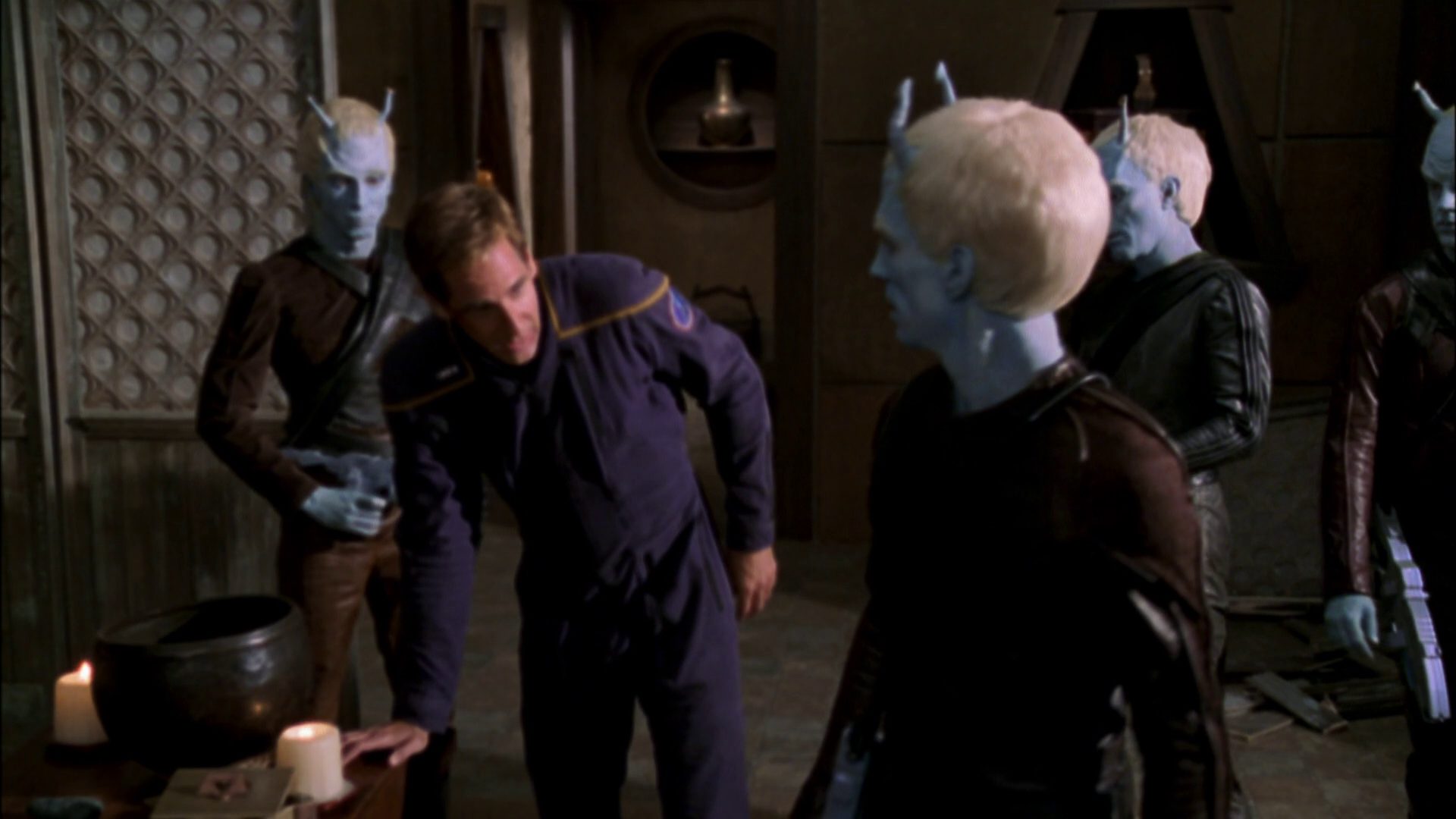 extant_StarTrek_ENT_1x07-TheAndorianIncident_2642.jpg