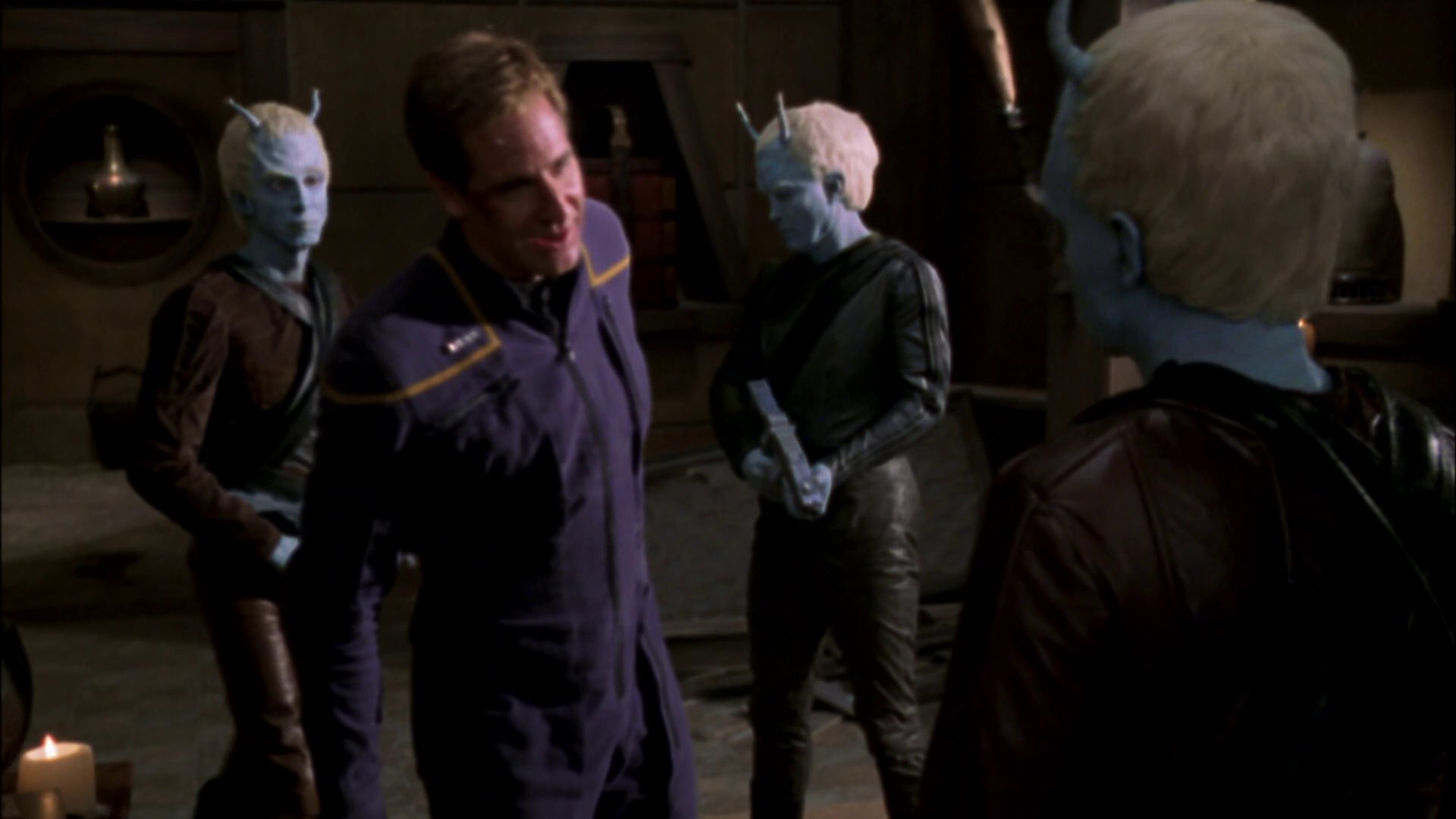 extant_StarTrek_ENT_1x07-TheAndorianIncident_2663.jpg