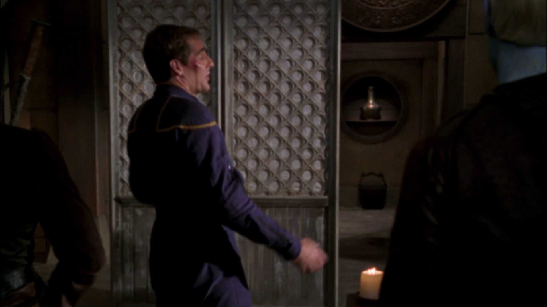 extant_StarTrek_ENT_1x07-TheAndorianIncident_2674.jpg