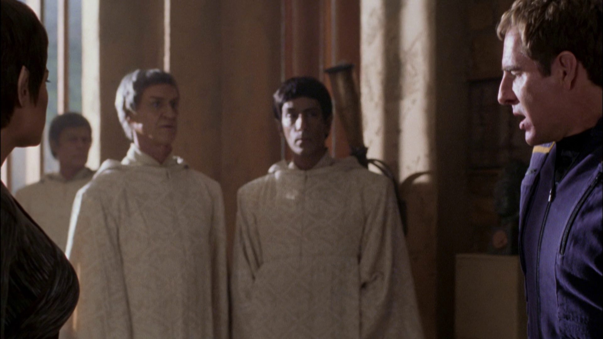 extant_StarTrek_ENT_1x07-TheAndorianIncident_2852.jpg