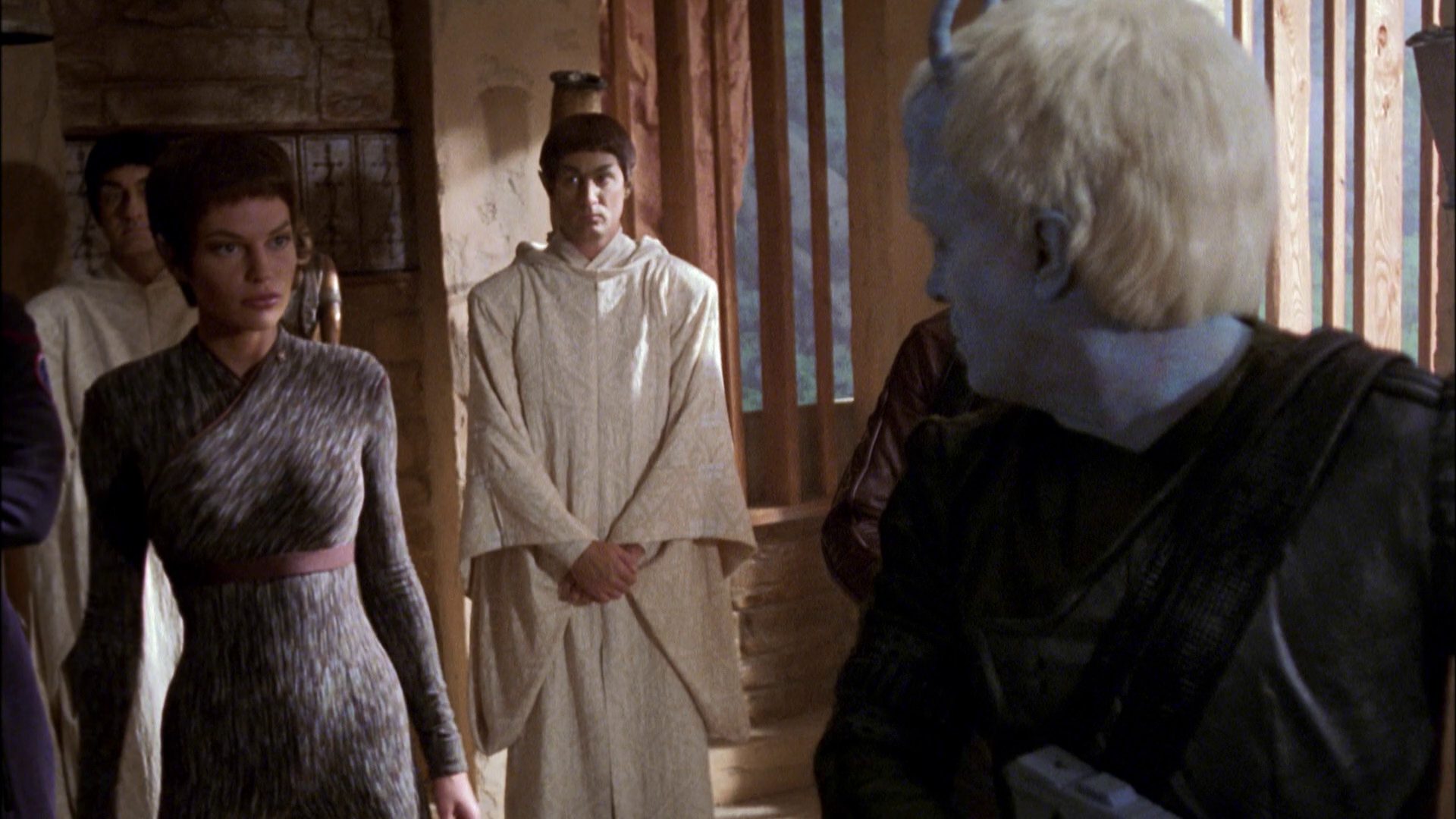 extant_StarTrek_ENT_1x07-TheAndorianIncident_2955.jpg