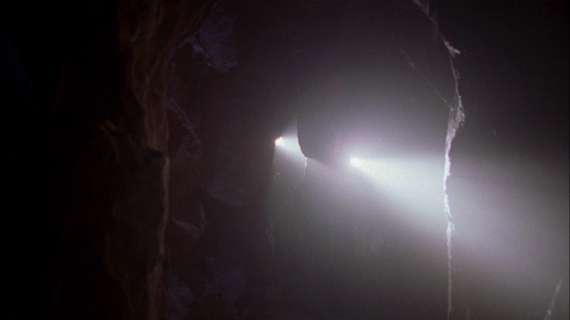extant_StarTrek_ENT_1x07-TheAndorianIncident_3258.jpg