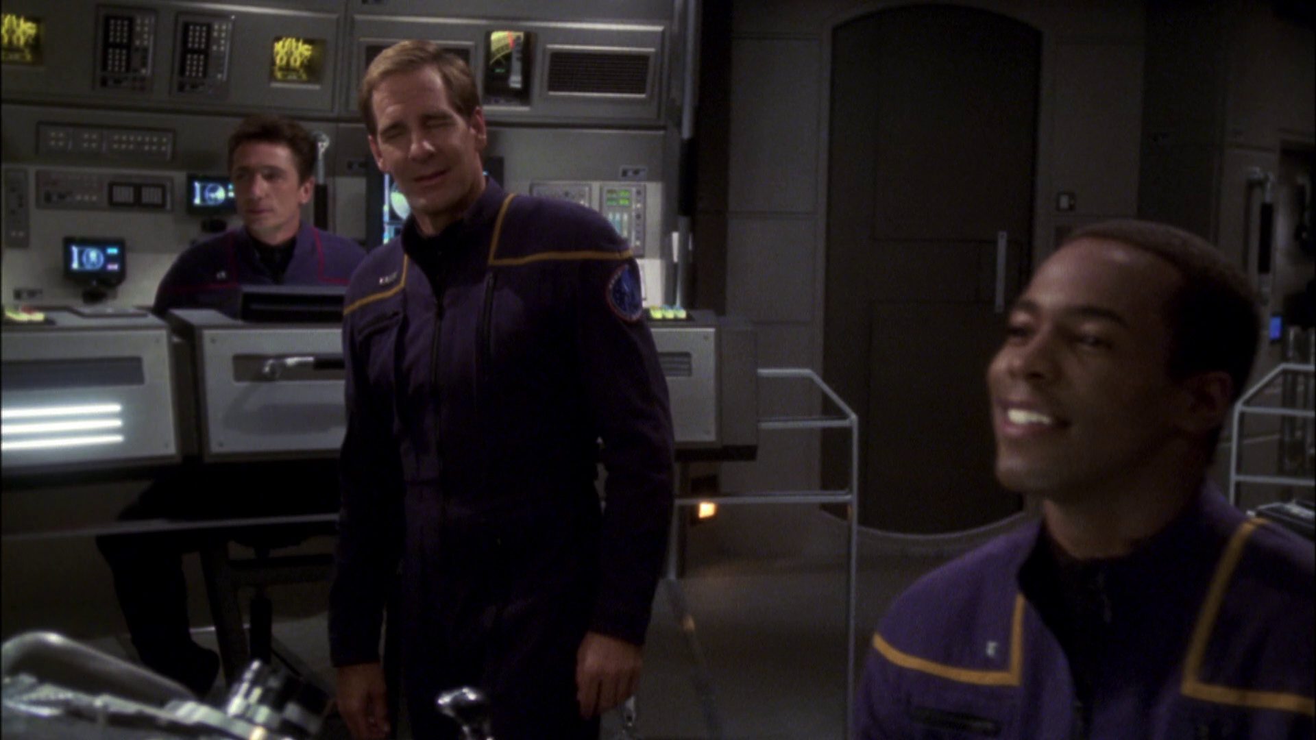 extant_StarTrek_ENT_1x08-BreakingTheIce_0105.jpg
