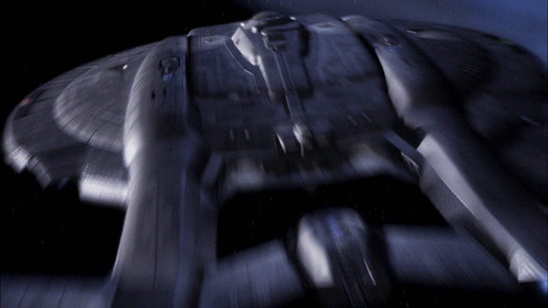 extant_StarTrek_ENT_1x08-BreakingTheIce_0120.jpg