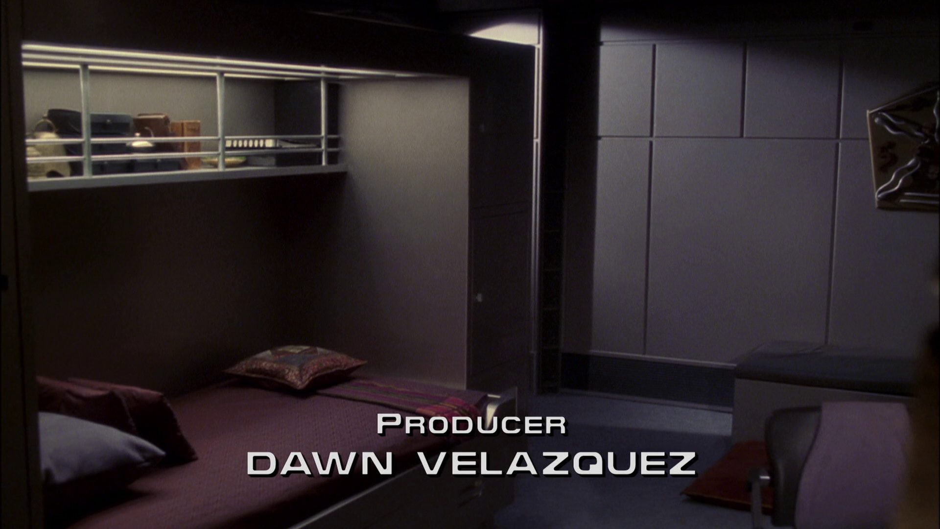 extant_StarTrek_ENT_1x08-BreakingTheIce_0307.jpg