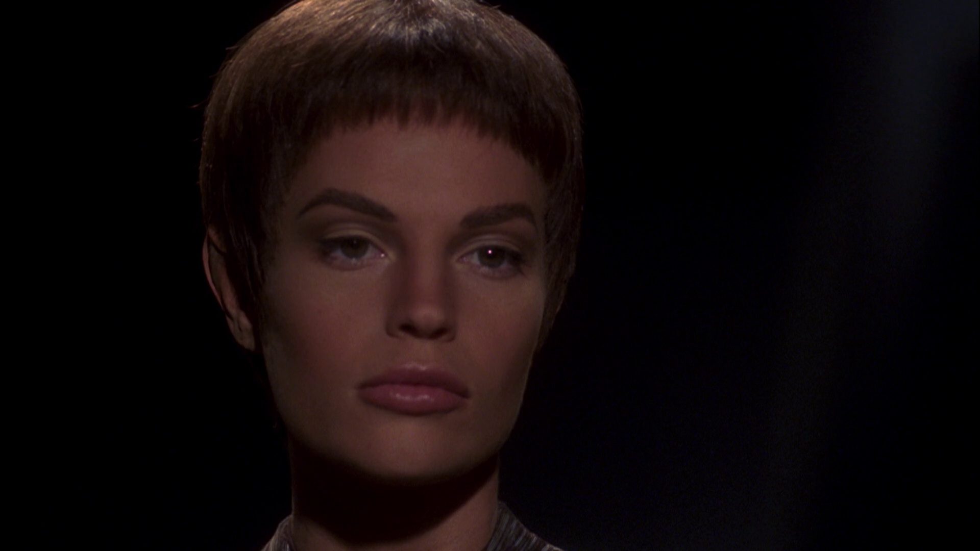 extant_StarTrek_ENT_1x08-BreakingTheIce_0335.jpg
