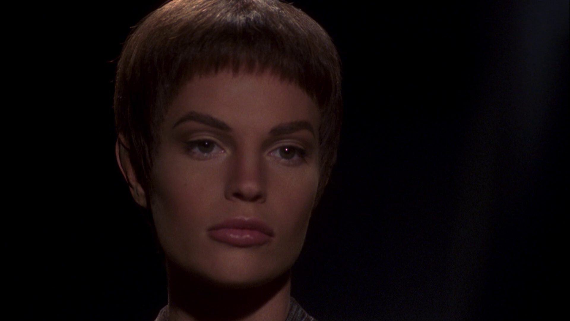 extant_StarTrek_ENT_1x08-BreakingTheIce_0336.jpg