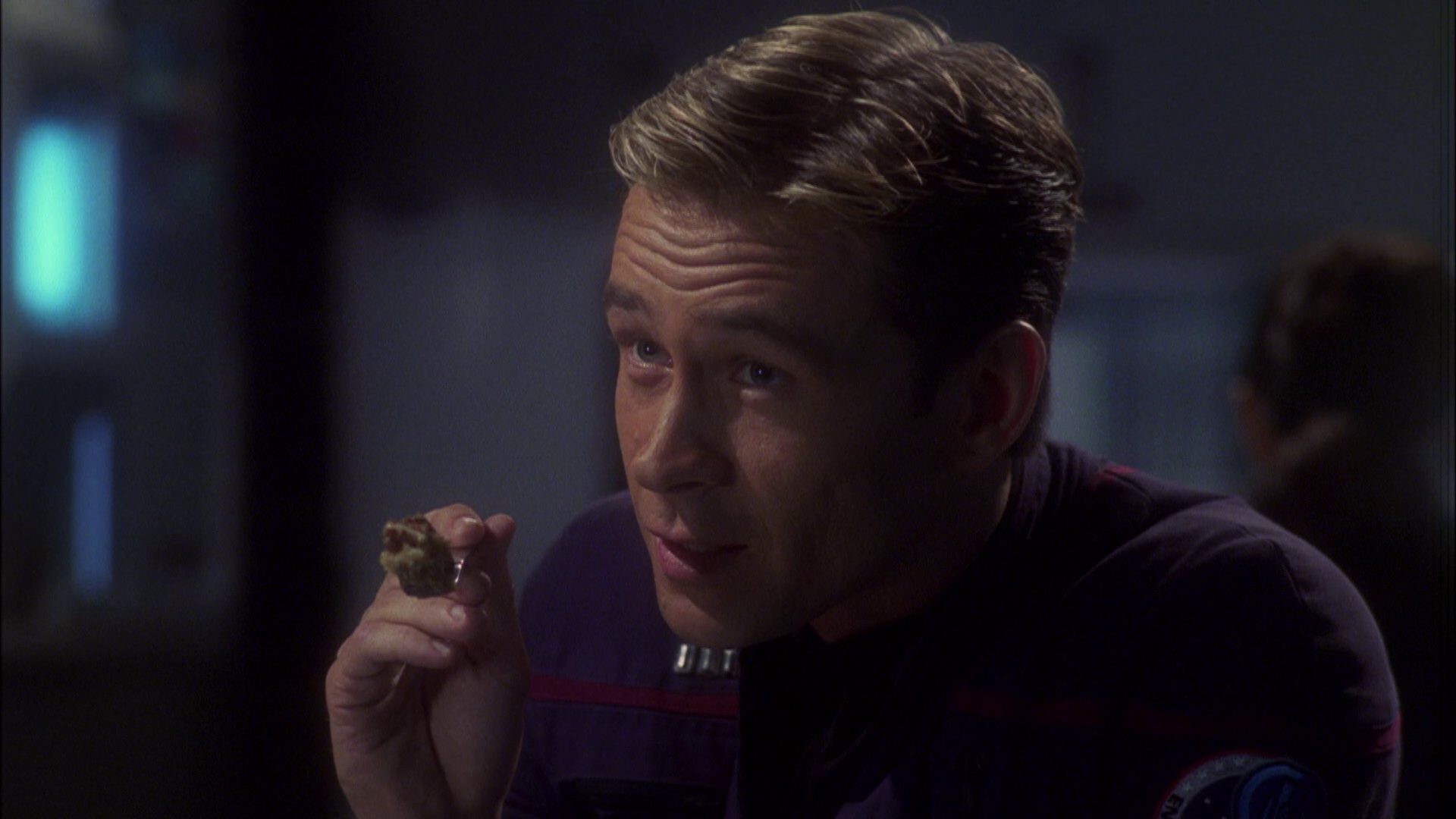 extant_StarTrek_ENT_1x08-BreakingTheIce_0430.jpg