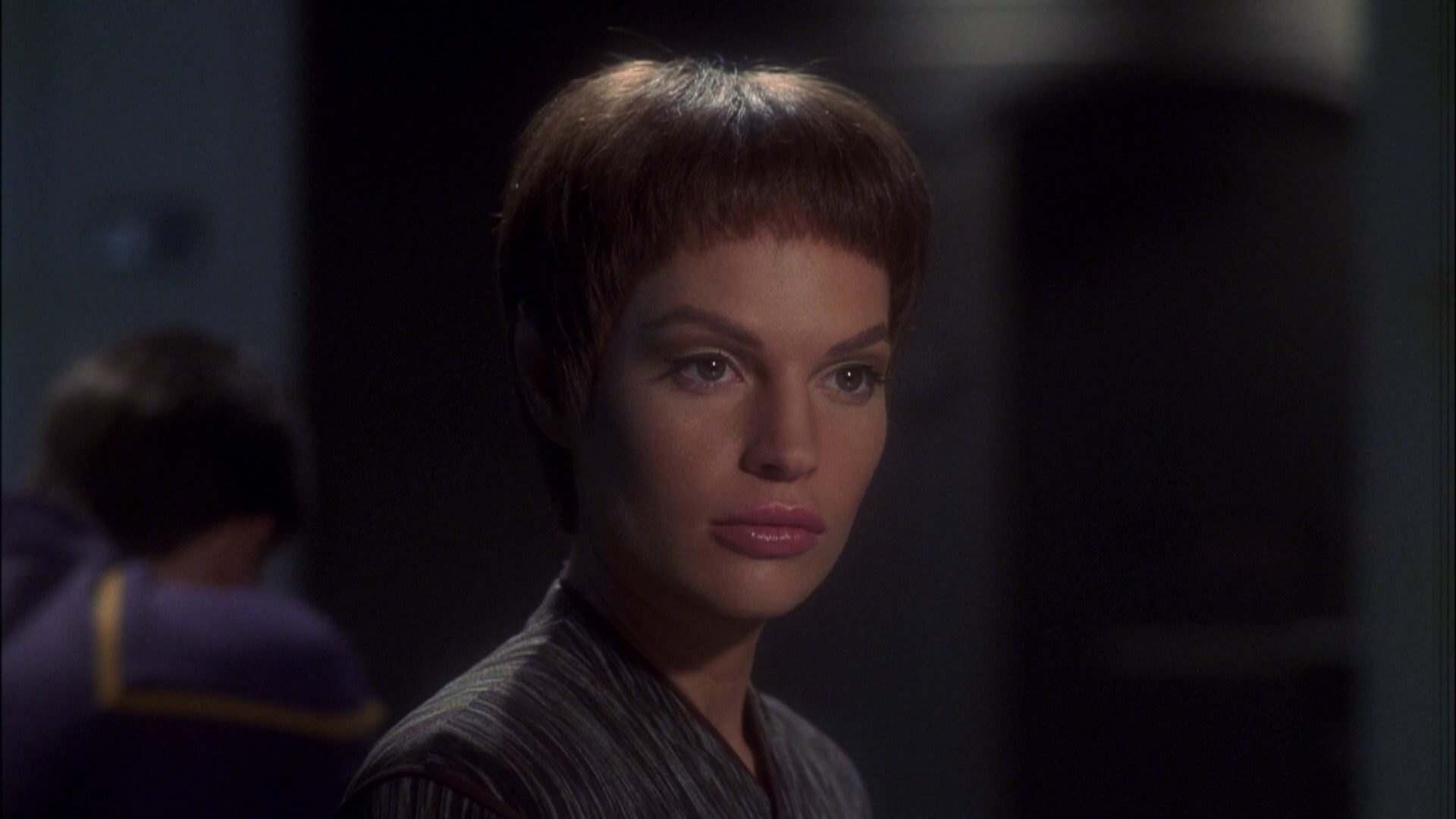 extant_StarTrek_ENT_1x08-BreakingTheIce_0435.jpg