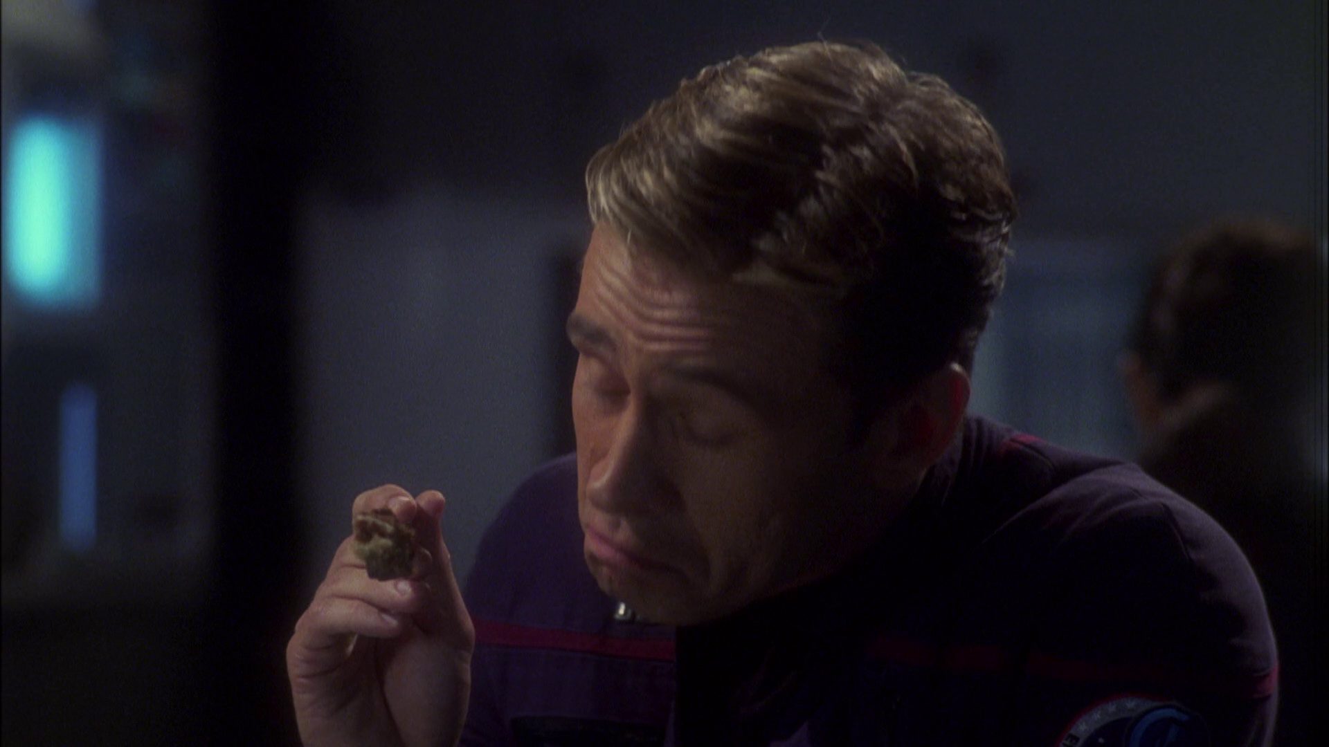 extant_StarTrek_ENT_1x08-BreakingTheIce_0436.jpg