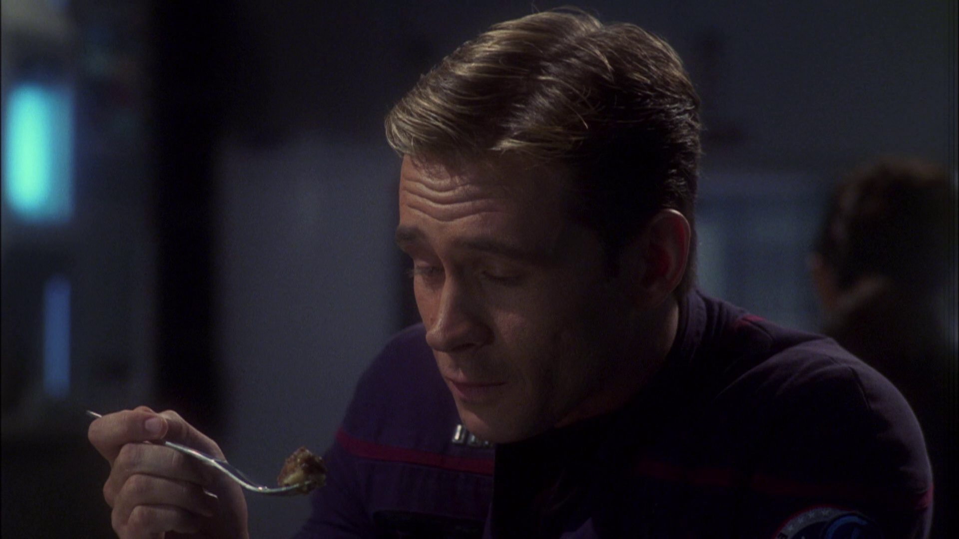 extant_StarTrek_ENT_1x08-BreakingTheIce_0439.jpg