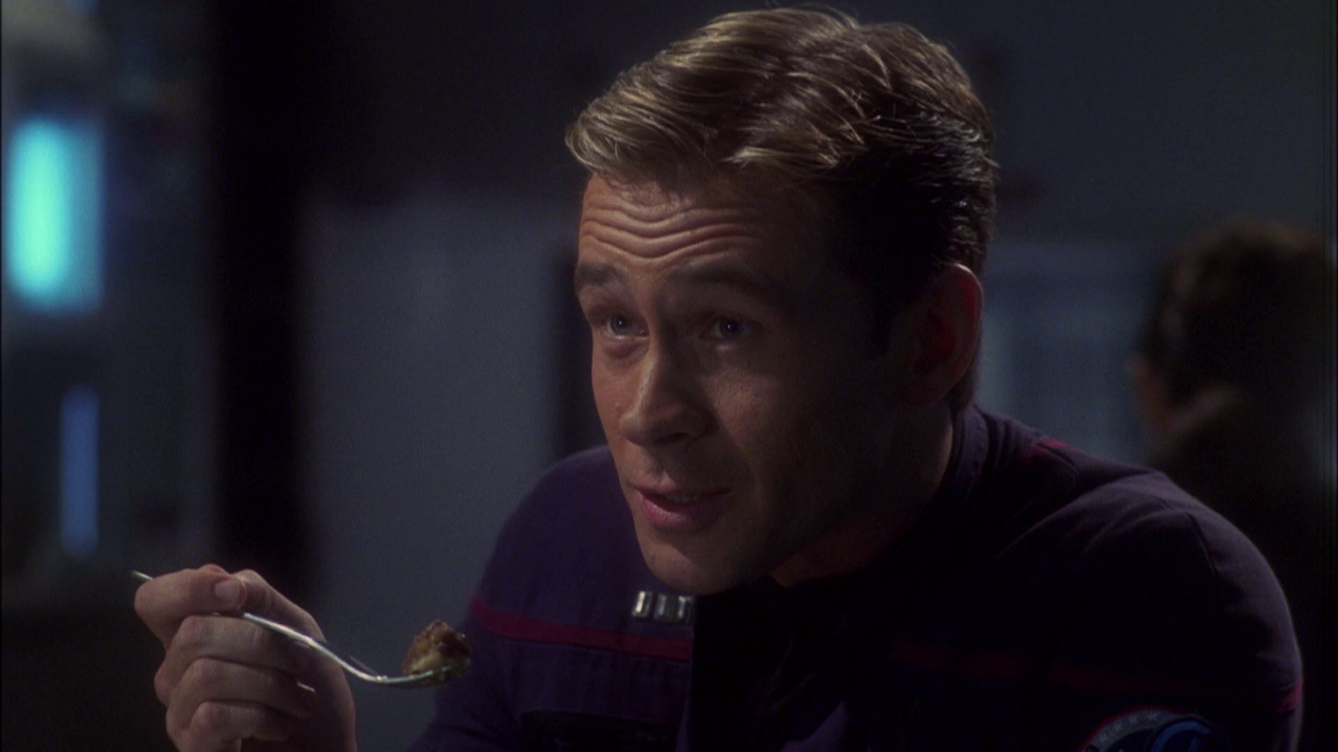 extant_StarTrek_ENT_1x08-BreakingTheIce_0440.jpg