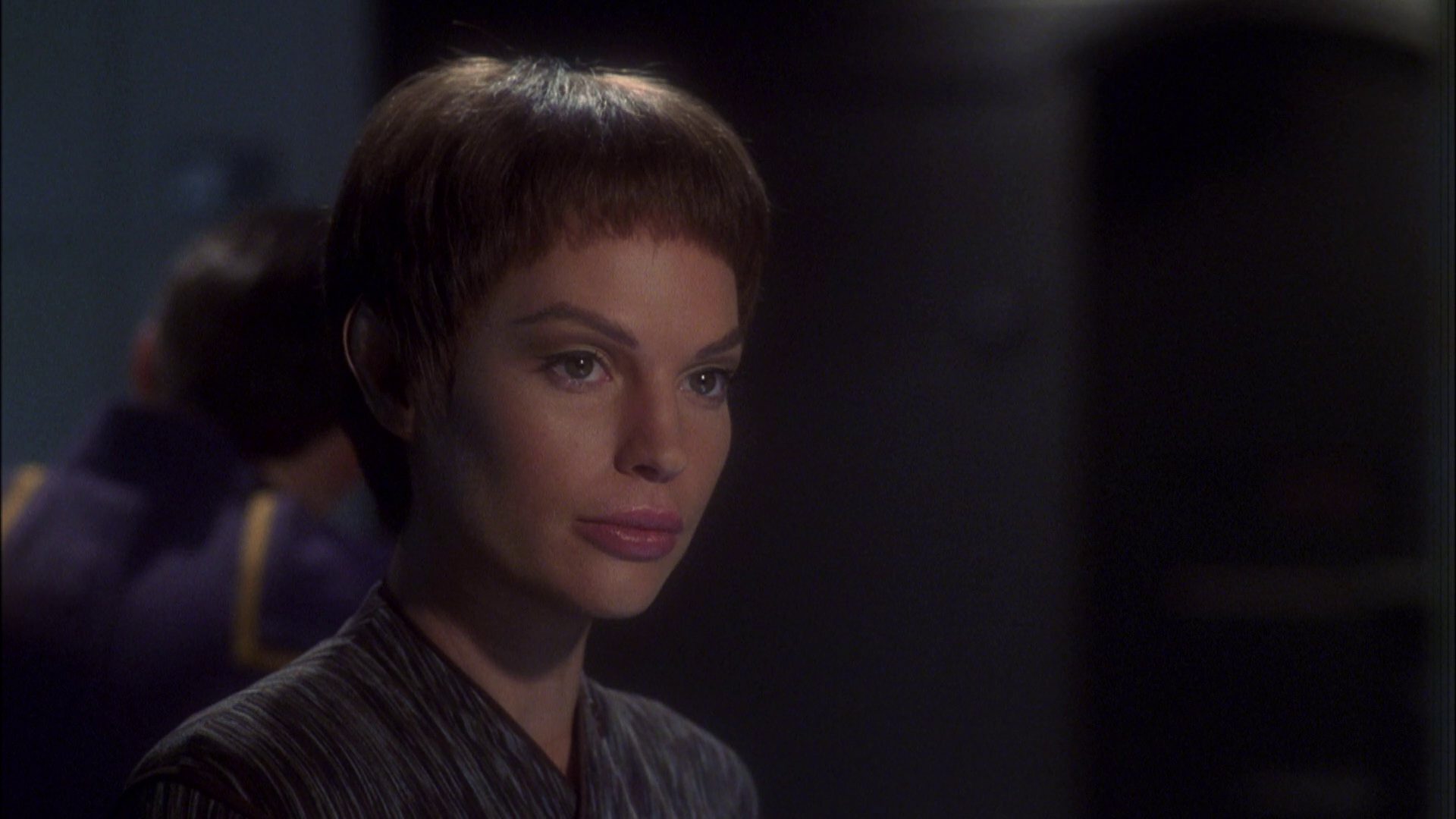 extant_StarTrek_ENT_1x08-BreakingTheIce_0474.jpg
