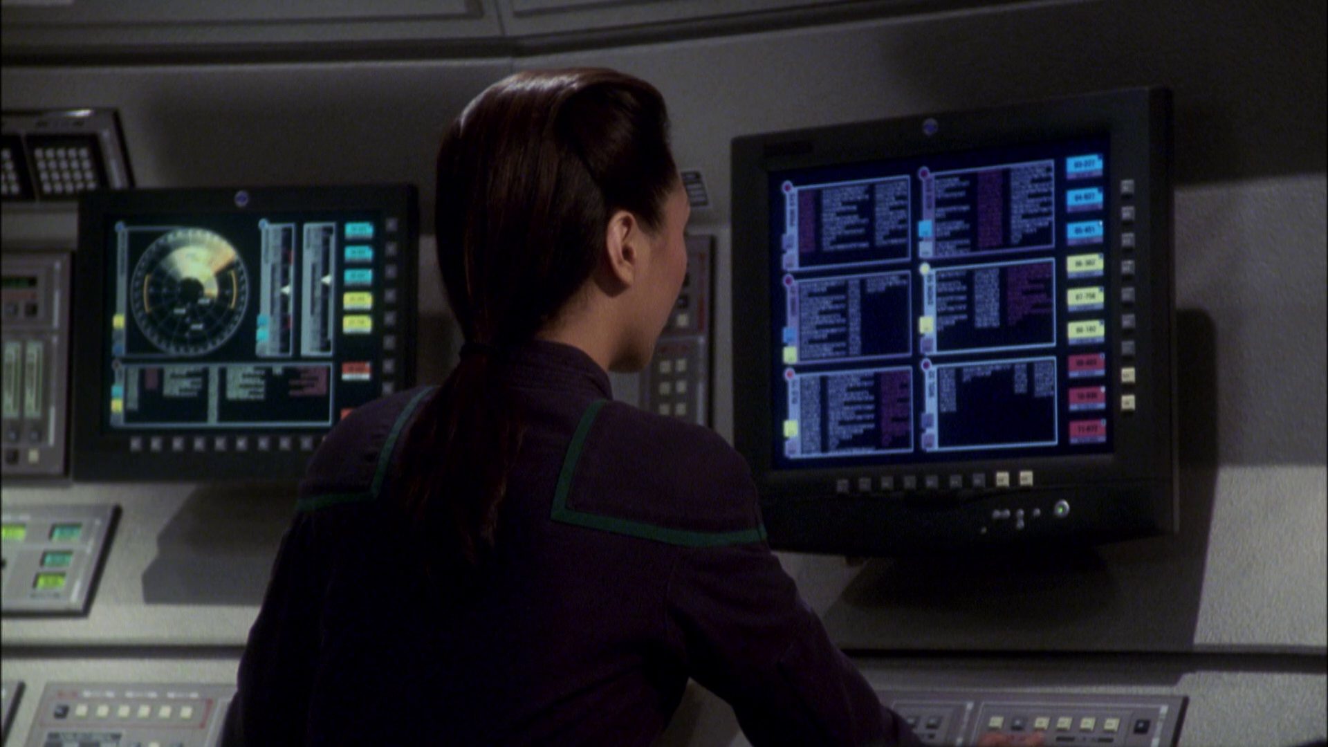 extant_StarTrek_ENT_1x08-BreakingTheIce_0561.jpg