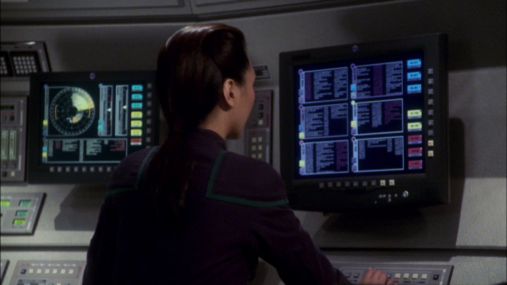 extant_StarTrek_ENT_1x08-BreakingTheIce_0562.jpg