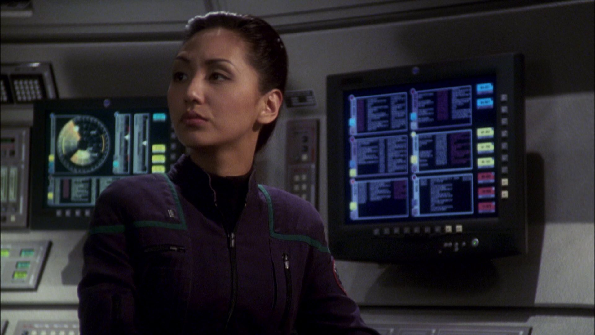 extant_StarTrek_ENT_1x08-BreakingTheIce_0572.jpg