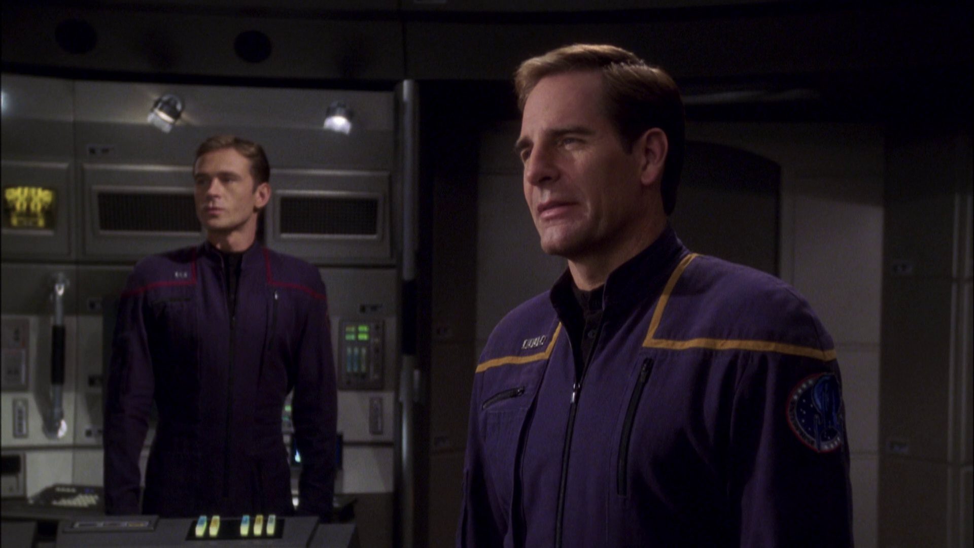 extant_StarTrek_ENT_1x08-BreakingTheIce_0606.jpg