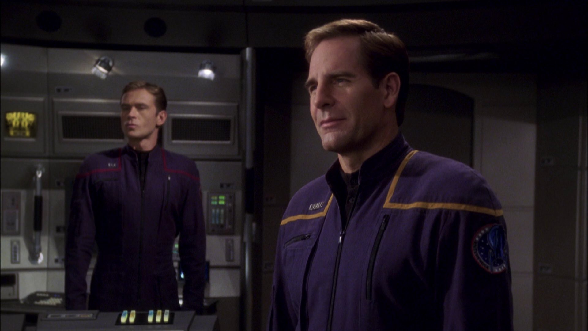 extant_StarTrek_ENT_1x08-BreakingTheIce_0616.jpg
